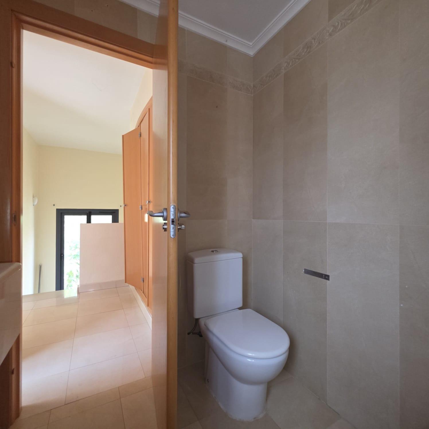 For sale - 4 Bedroom 2 Bathroom Town House in Orihuela Costa - Las Filipinas  - Alicante