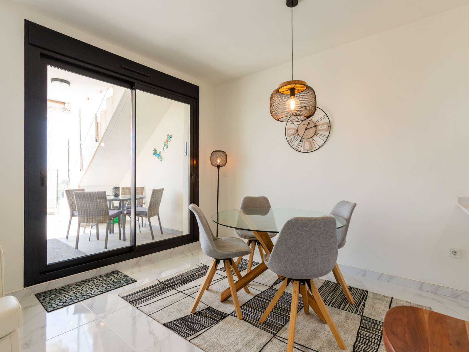 For sale - 2 Bedroom 2 Bathroom Apartment in Orihuela Costa - Costa Blanca  - Alicante