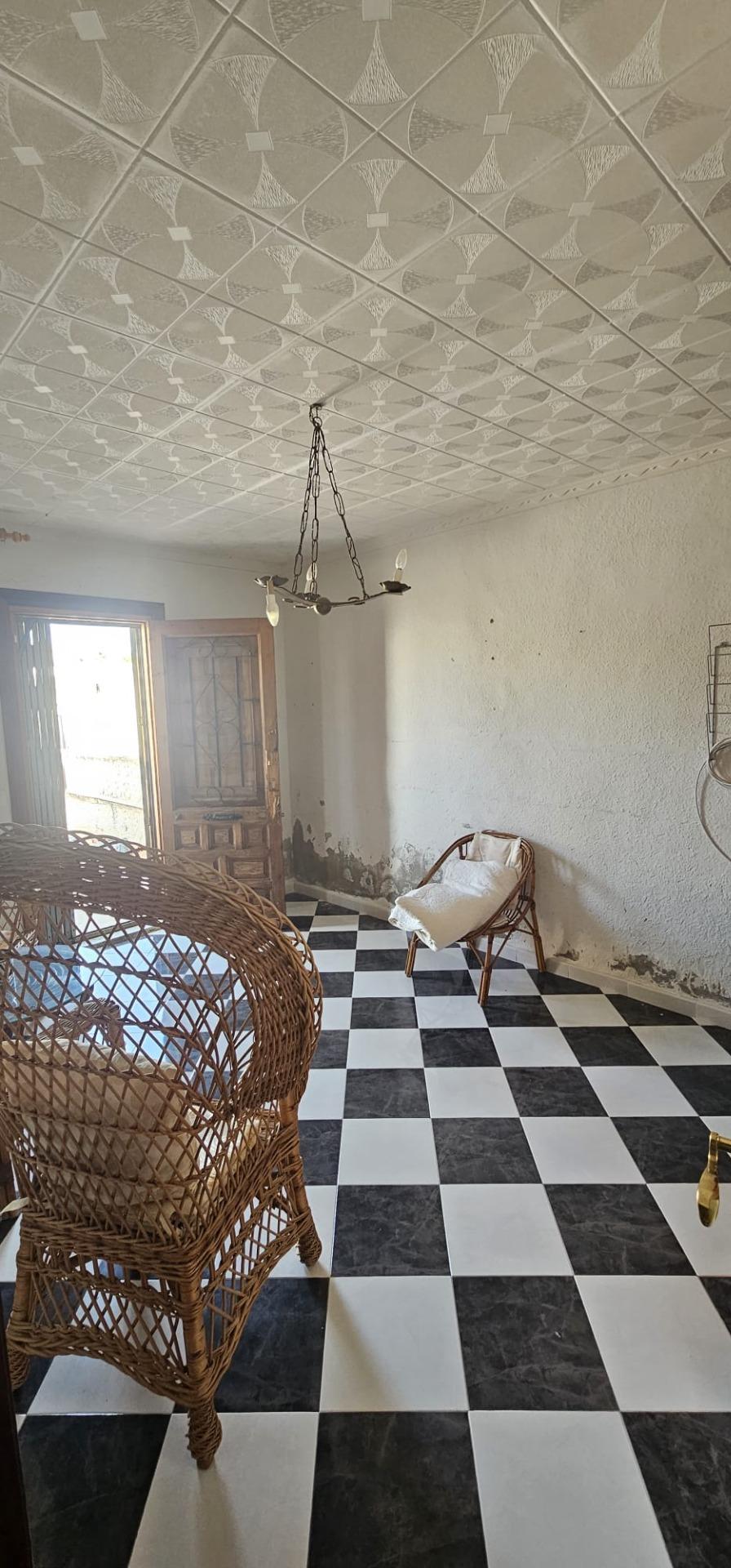 For sale - 2 Bedroom 1 Bathroom Town House in Torrevieja - Torreta Florida  - Alicante