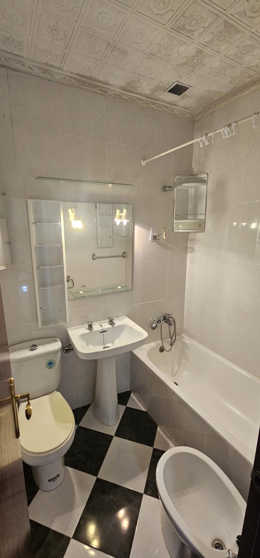 For sale - 2 Bedroom 1 Bathroom Town House in Torrevieja - Torreta Florida  - Alicante
