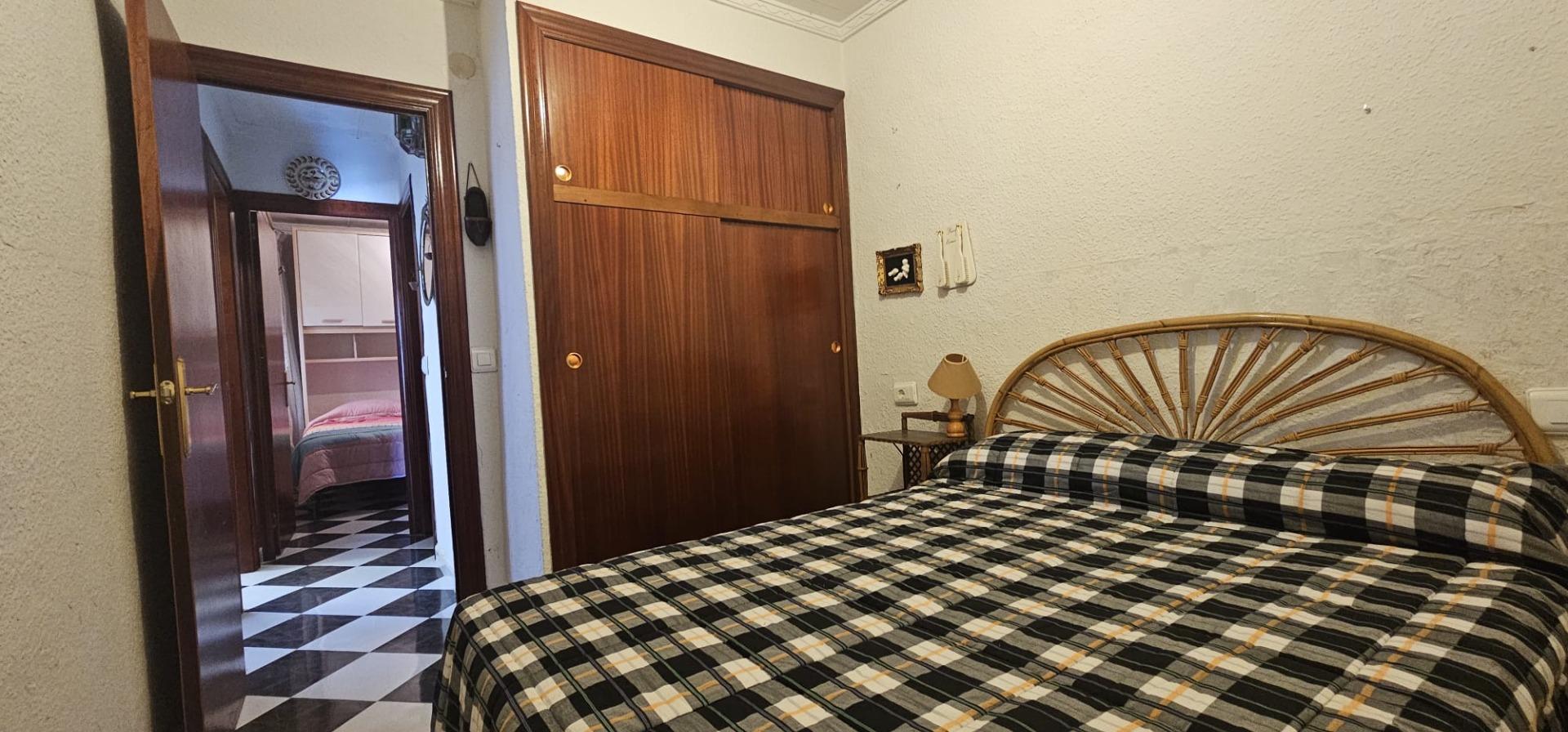For sale - 2 Bedroom 1 Bathroom Town House in Torrevieja - Torreta Florida  - Alicante