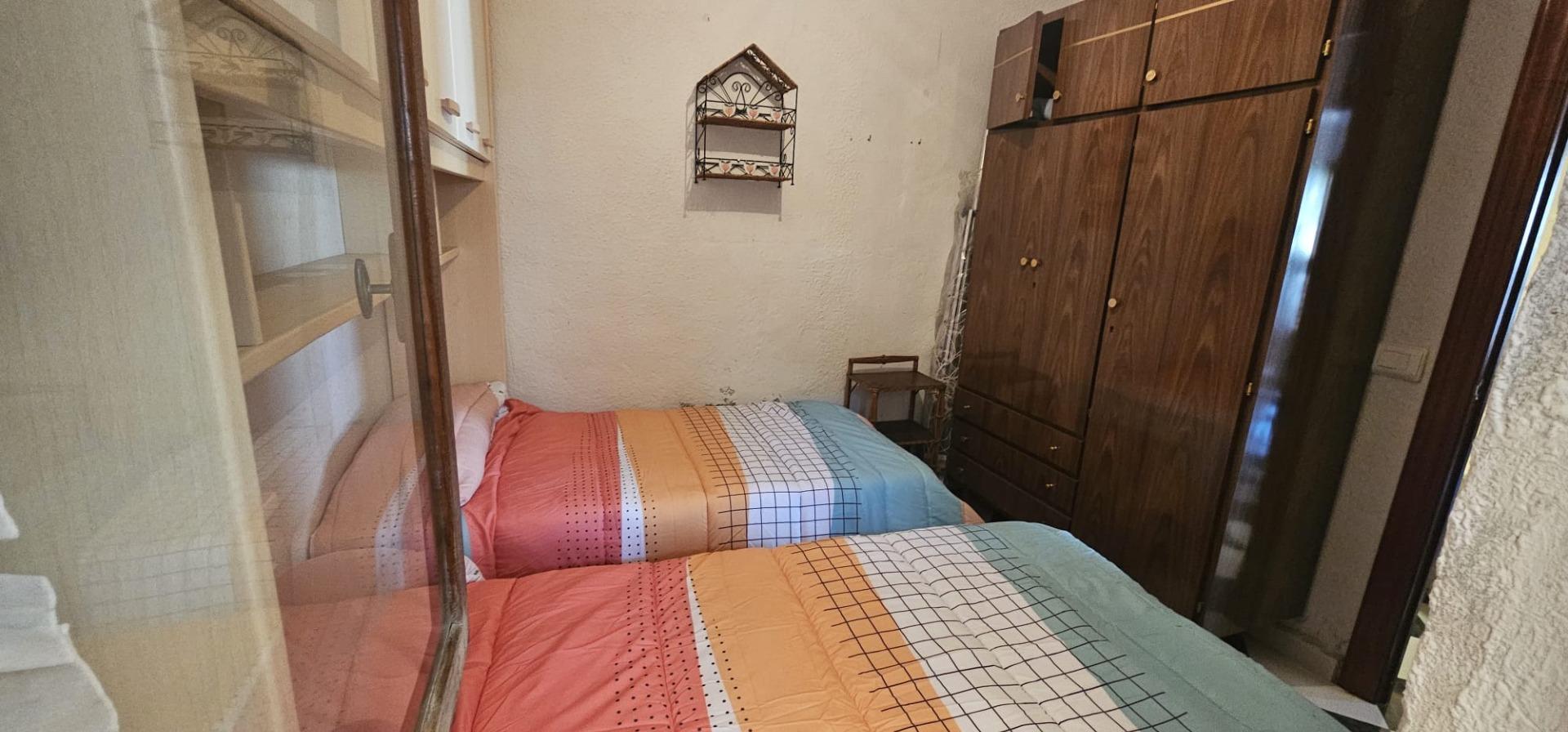 For sale - 2 Bedroom 1 Bathroom Town House in Torrevieja - Torreta Florida  - Alicante