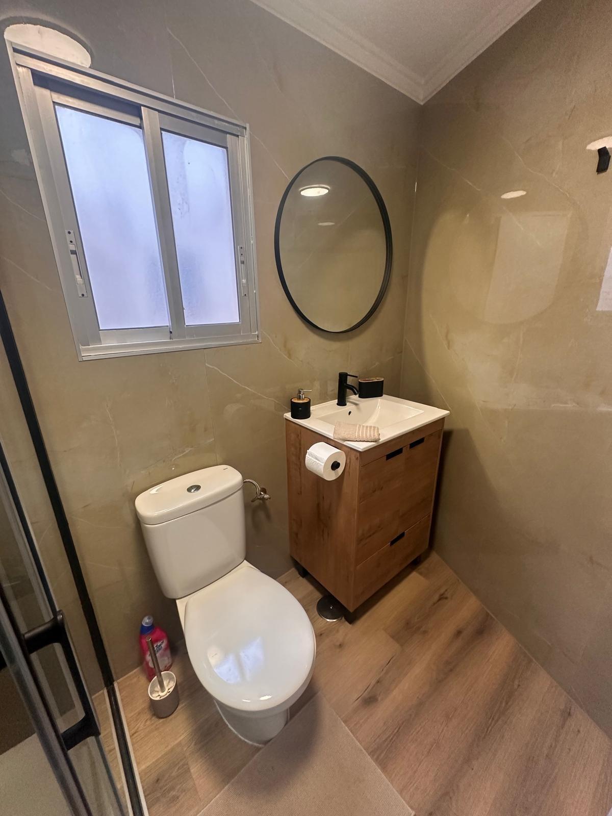 For sale - 2 Bedroom 1 Bathroom Penthouse in Torrevieja - Playa Del Cura  - Alicante