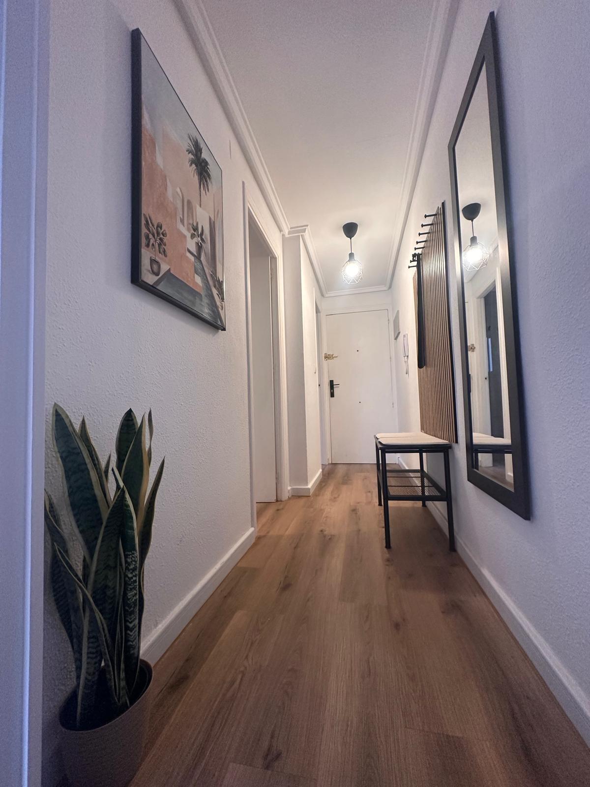 For sale - 2 Bedroom 1 Bathroom Penthouse in Torrevieja - Playa Del Cura  - Alicante