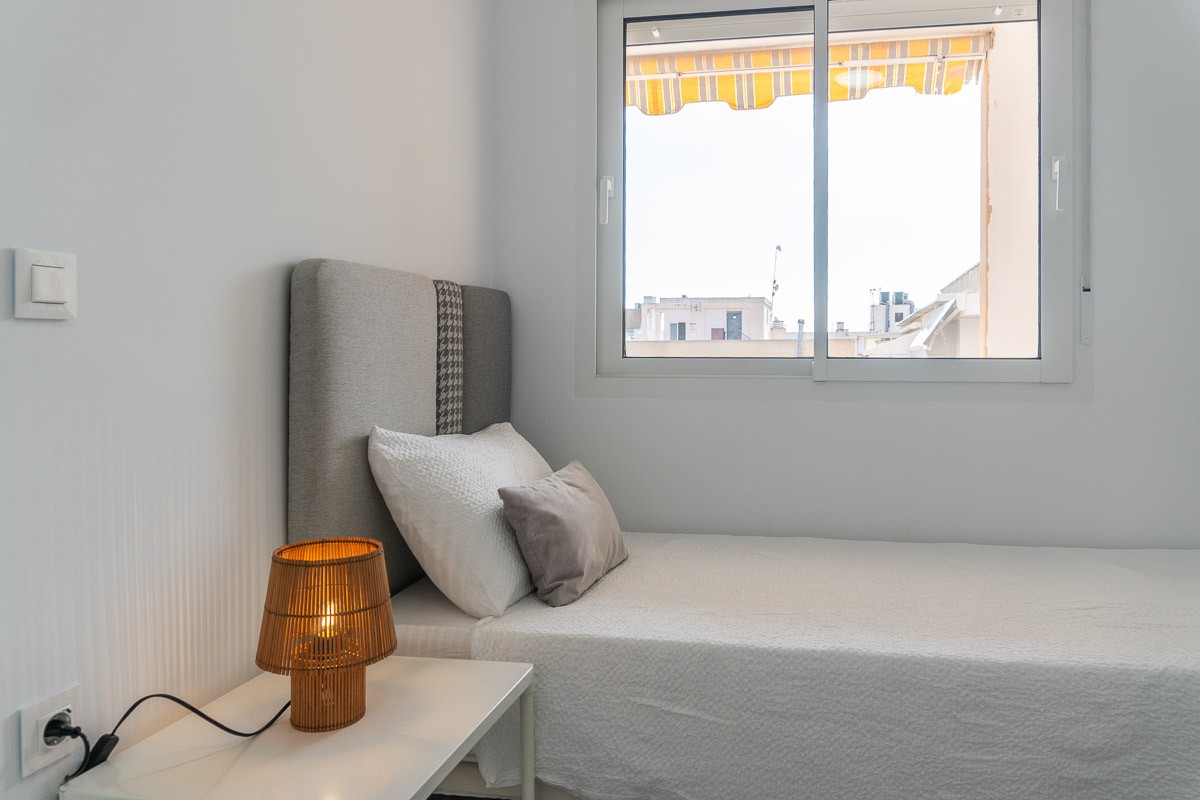 For sale - 2 Bedroom 1 Bathroom Apartment in Torrevieja - Costa Blanca  - Alicante