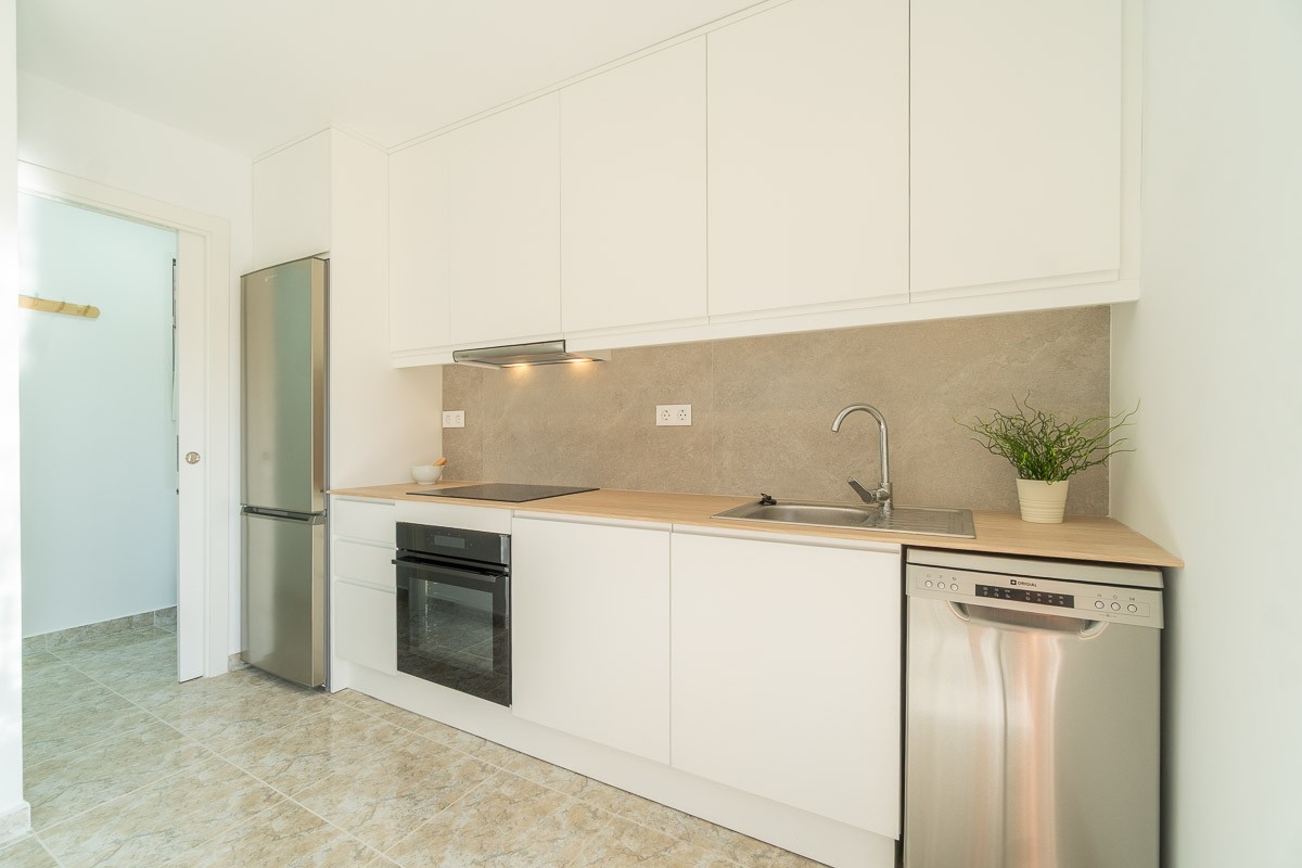 For sale - 2 Bedroom 1 Bathroom Apartment in Torrevieja - Costa Blanca  - Alicante