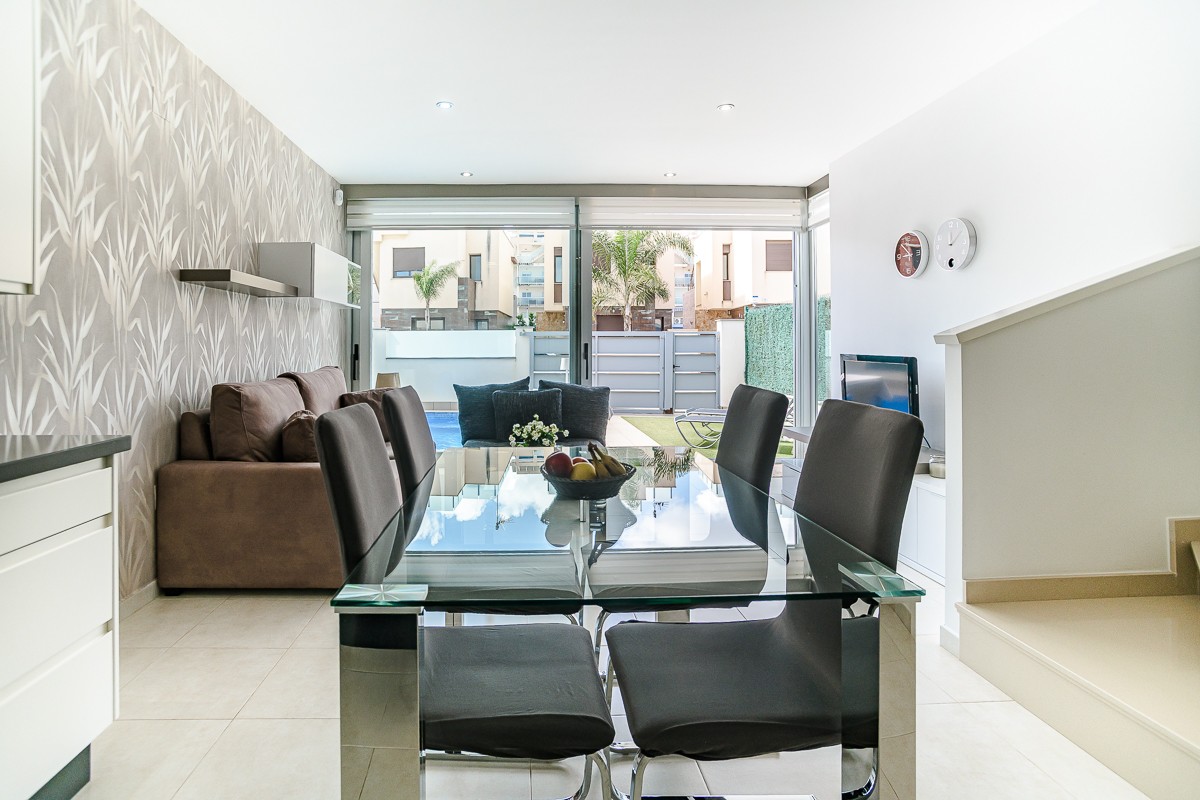 For sale - 3 Bedroom 2 Bathroom Villa in San Pedro del Pinatar - Costa Calida  - Murcia