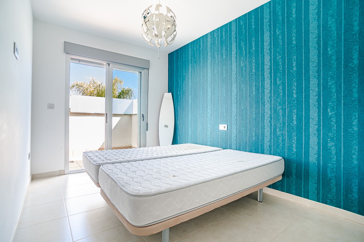 For sale - 3 Bedroom 2 Bathroom Villa in San Pedro del Pinatar - Costa Calida  - Murcia