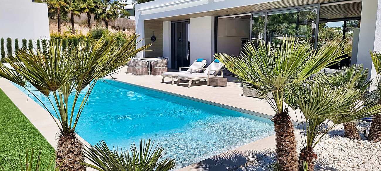 For sale - 4 Bedroom 3 Bathroom Villa in Orihuela - Las Colinas Golf  - Alicante