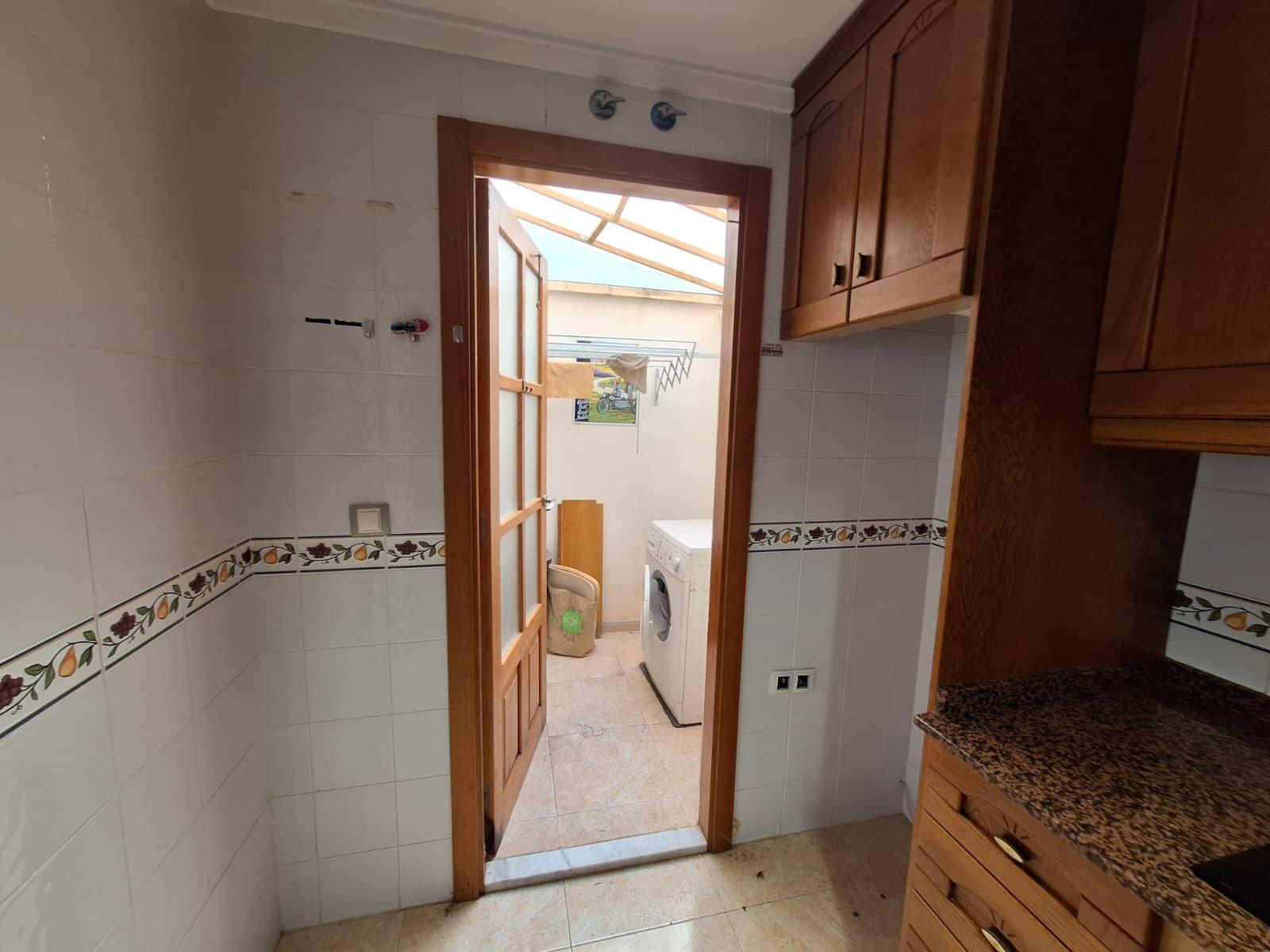 For sale - 3 Bedroom 2 Bathroom Duplex in Torrevieja - aguas nuevas  - Alicante