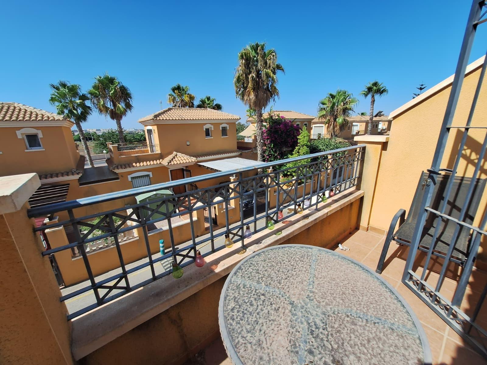 For sale - 3 Bedroom 2 Bathroom Duplex in Torrevieja - aguas nuevas  - Alicante