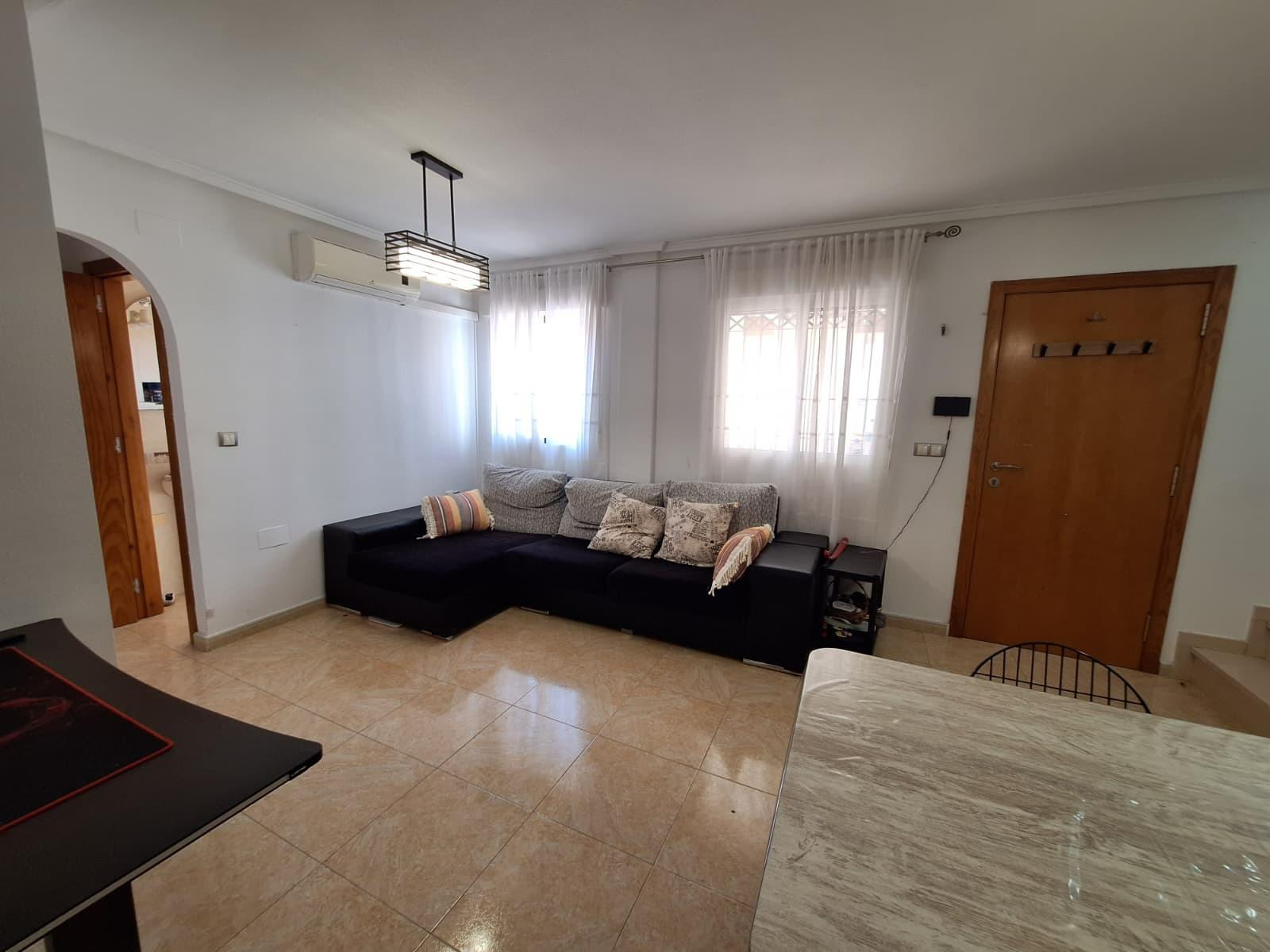 For sale - 3 Bedroom 2 Bathroom Duplex in Torrevieja - aguas nuevas  - Alicante