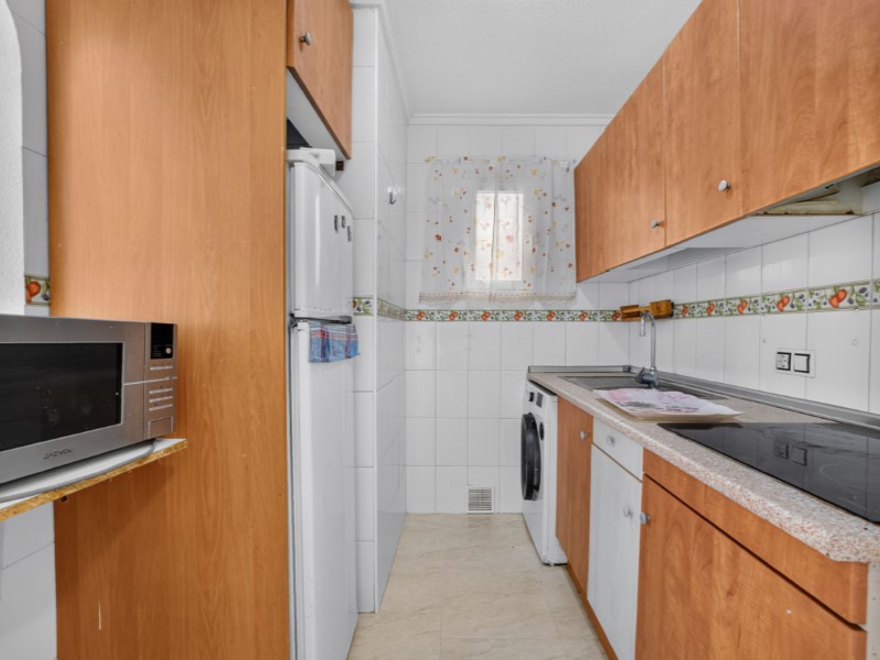 For sale - 2 Bedroom 1 Bathroom Apartment in Torrevieja - Costa Blanca  - Alicante
