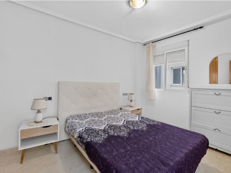 For sale - 2 Bedroom 1 Bathroom Apartment in Torrevieja - Costa Blanca  - Alicante