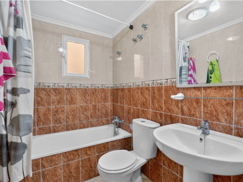 For sale - 2 Bedroom 1 Bathroom Apartment in Torrevieja - Costa Blanca  - Alicante