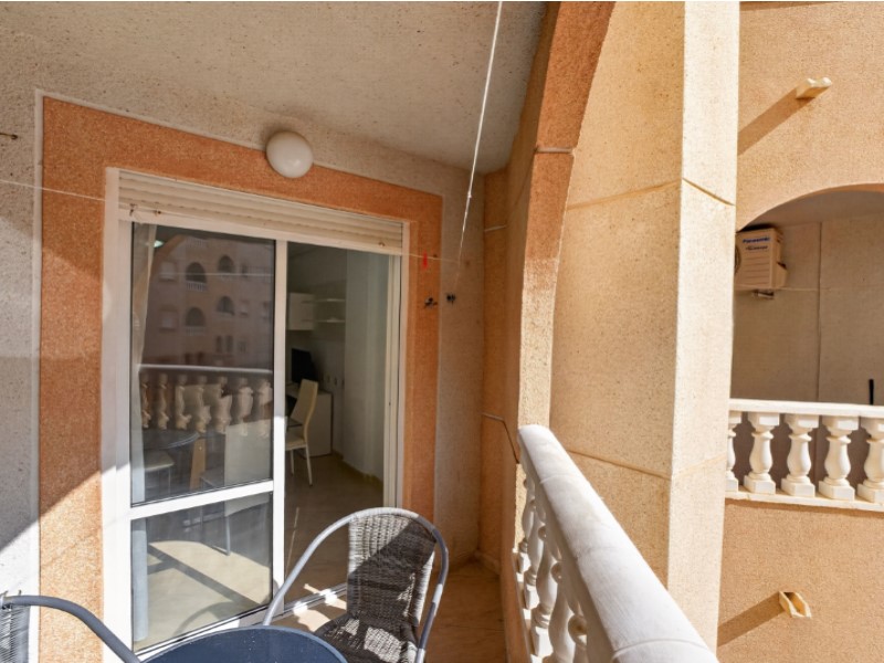 For sale - 2 Bedroom 1 Bathroom Apartment in Torrevieja - Costa Blanca  - Alicante