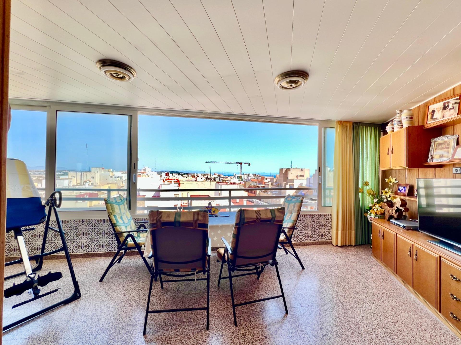 For sale - 3 Bedroom 1 Bathroom Apartment in Torrevieja - La Mata  - Alicante