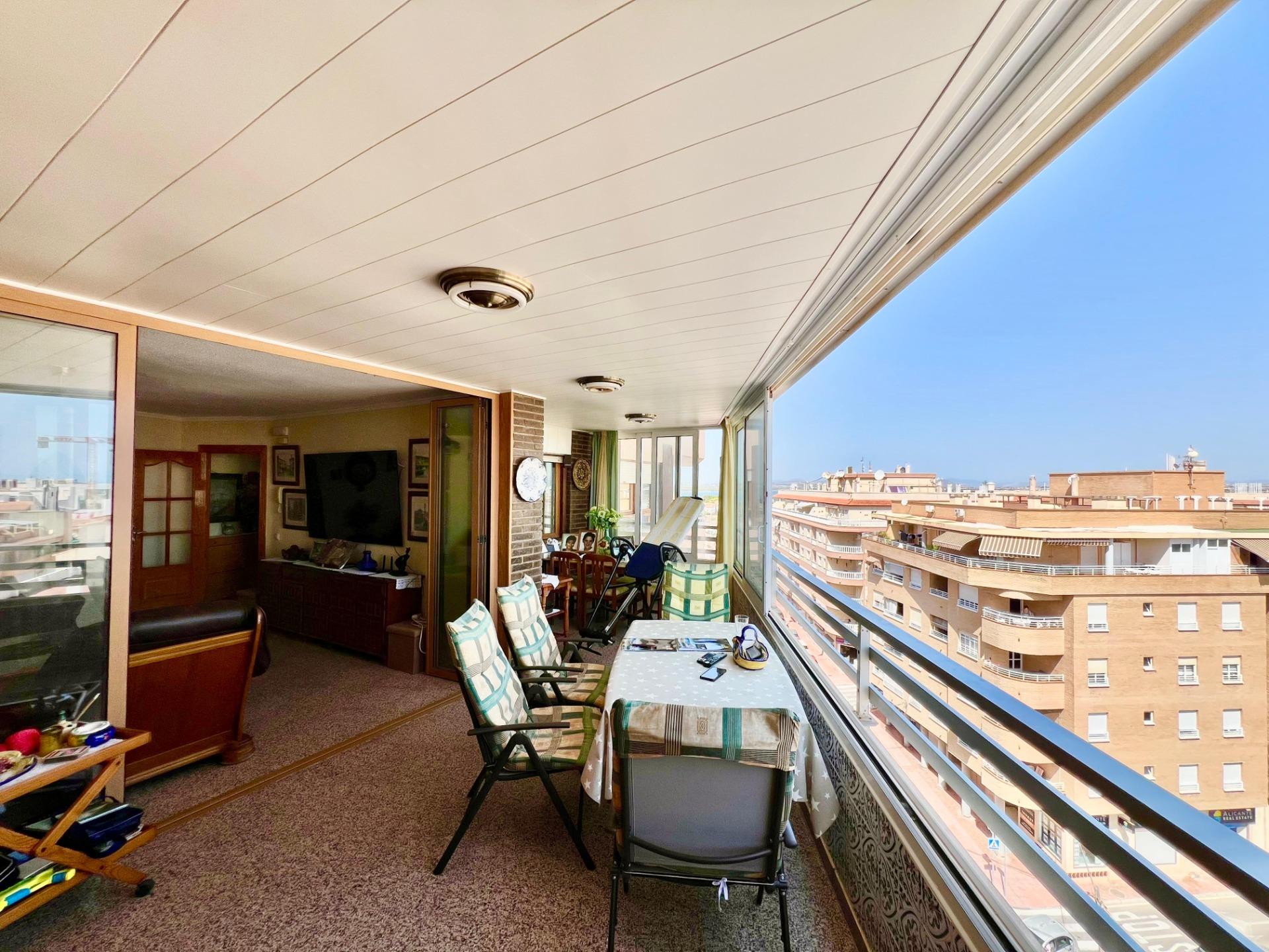 For sale - 3 Bedroom 1 Bathroom Apartment in Torrevieja - La Mata  - Alicante