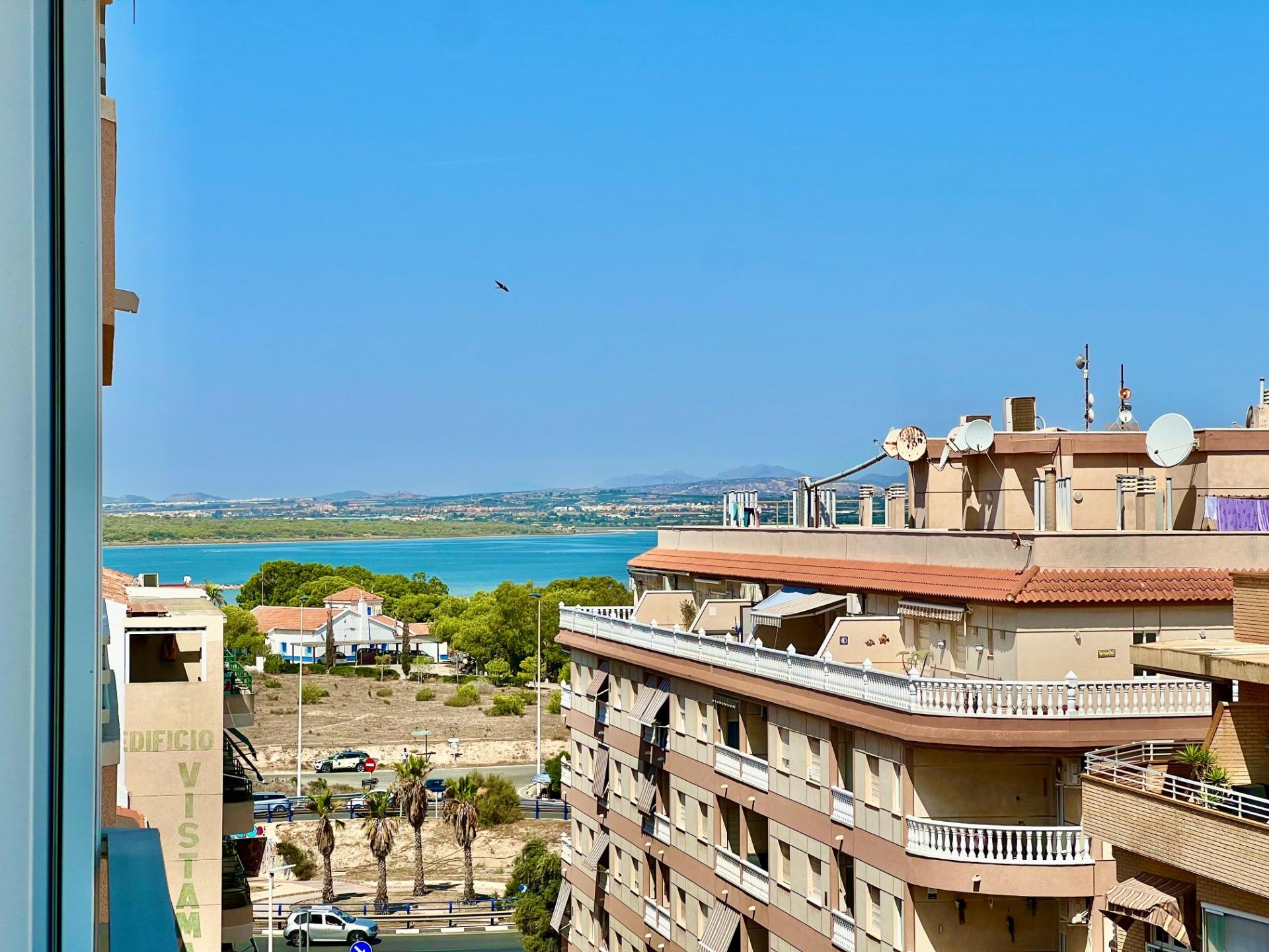 For sale - 3 Bedroom 1 Bathroom Apartment in Torrevieja - La Mata  - Alicante