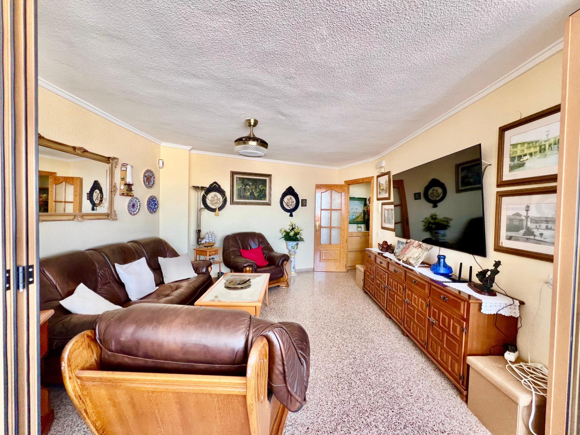 For sale - 3 Bedroom 1 Bathroom Apartment in Torrevieja - La Mata  - Alicante