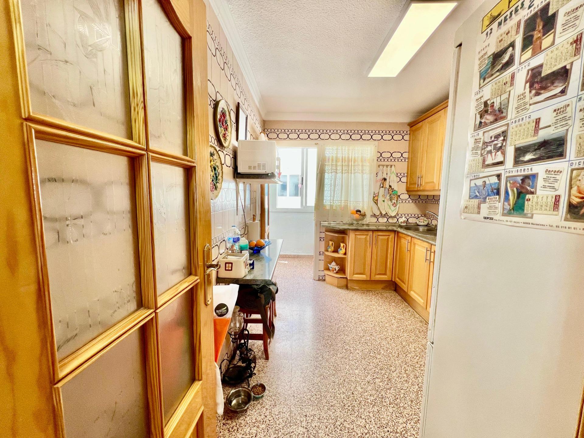 For sale - 3 Bedroom 1 Bathroom Apartment in Torrevieja - La Mata  - Alicante