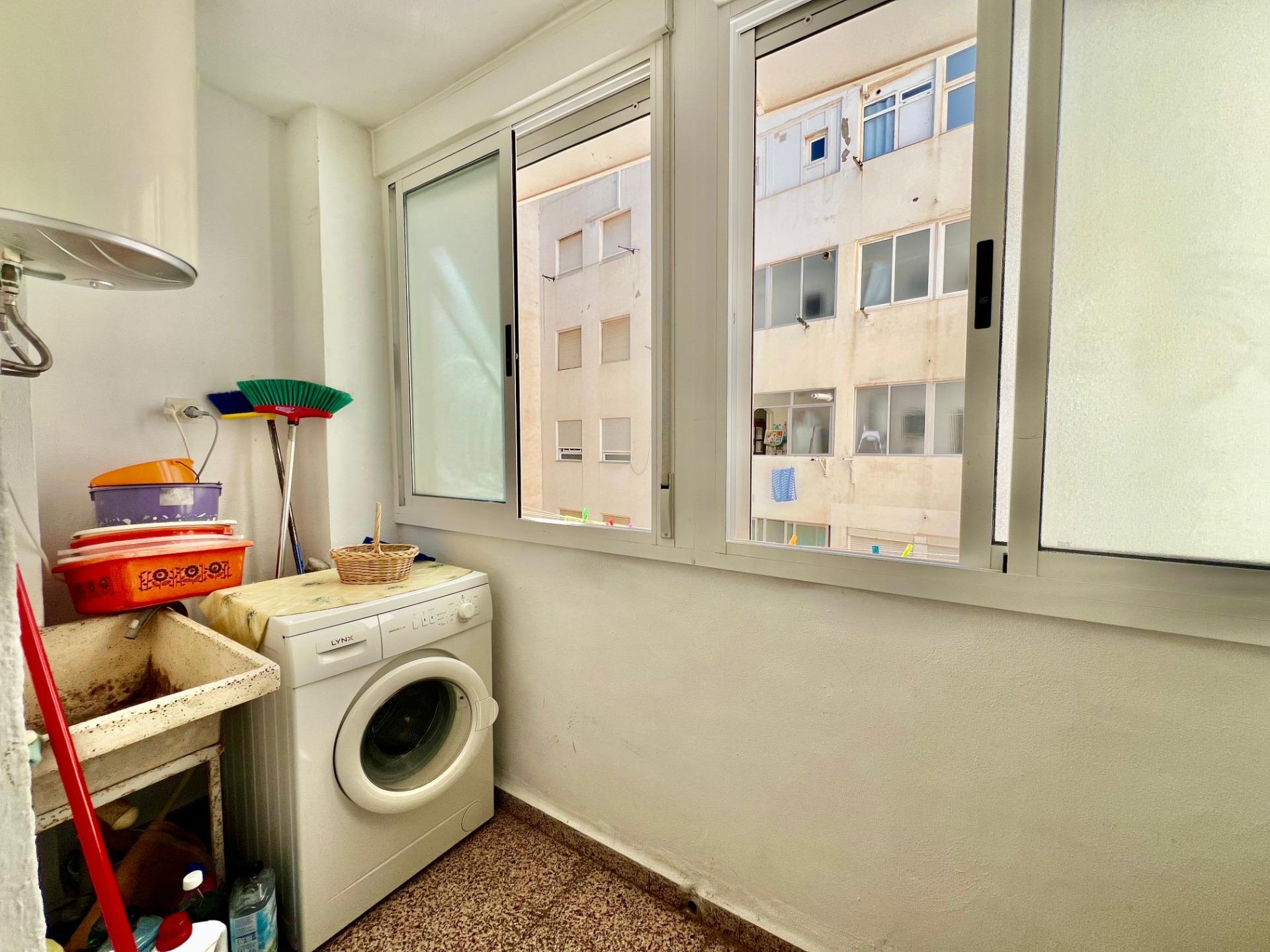 For sale - 3 Bedroom 1 Bathroom Apartment in Torrevieja - La Mata  - Alicante