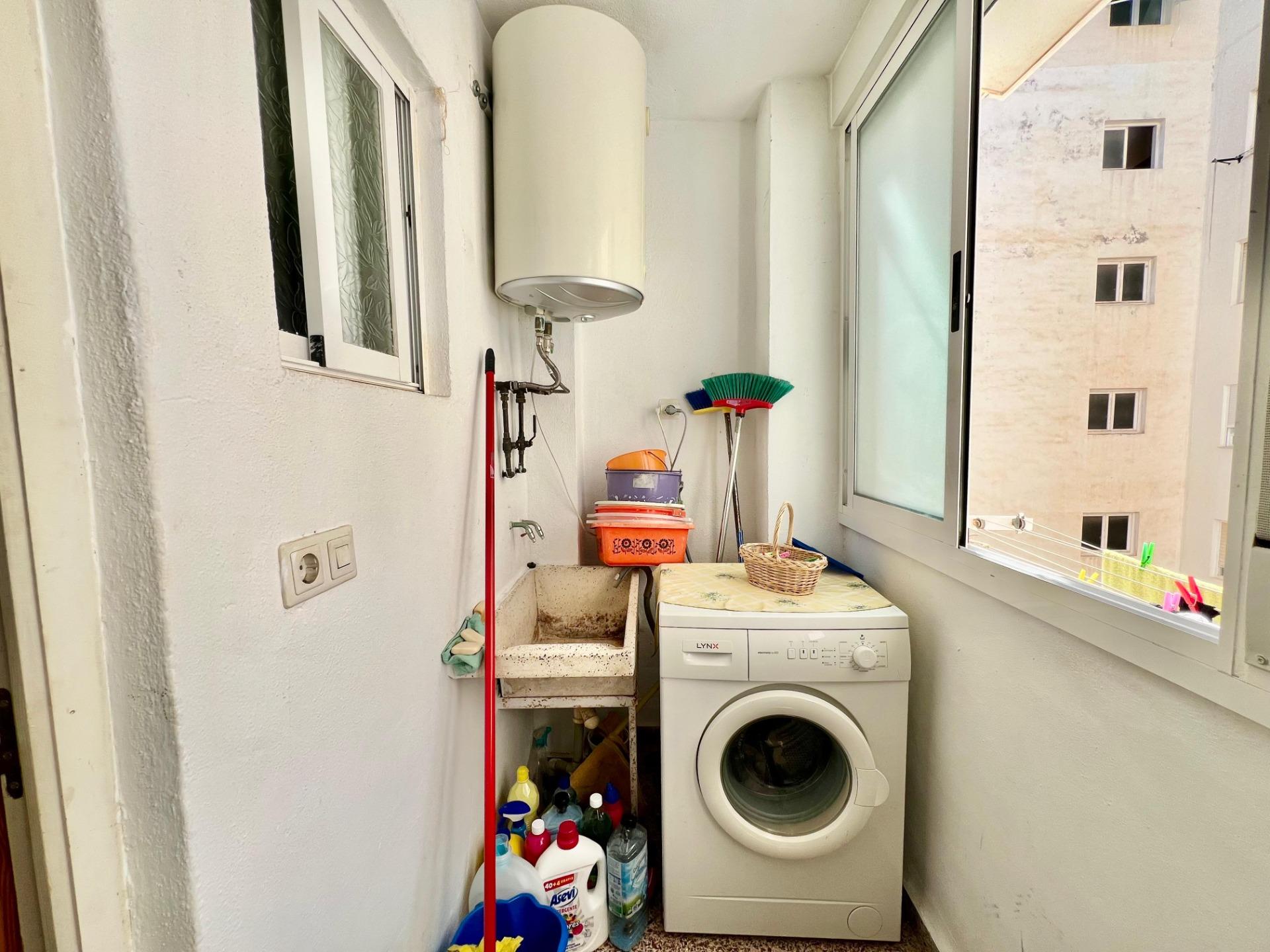 For sale - 3 Bedroom 1 Bathroom Apartment in Torrevieja - La Mata  - Alicante