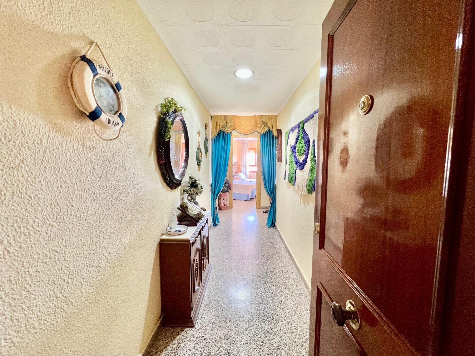 For sale - 3 Bedroom 1 Bathroom Apartment in Torrevieja - La Mata  - Alicante