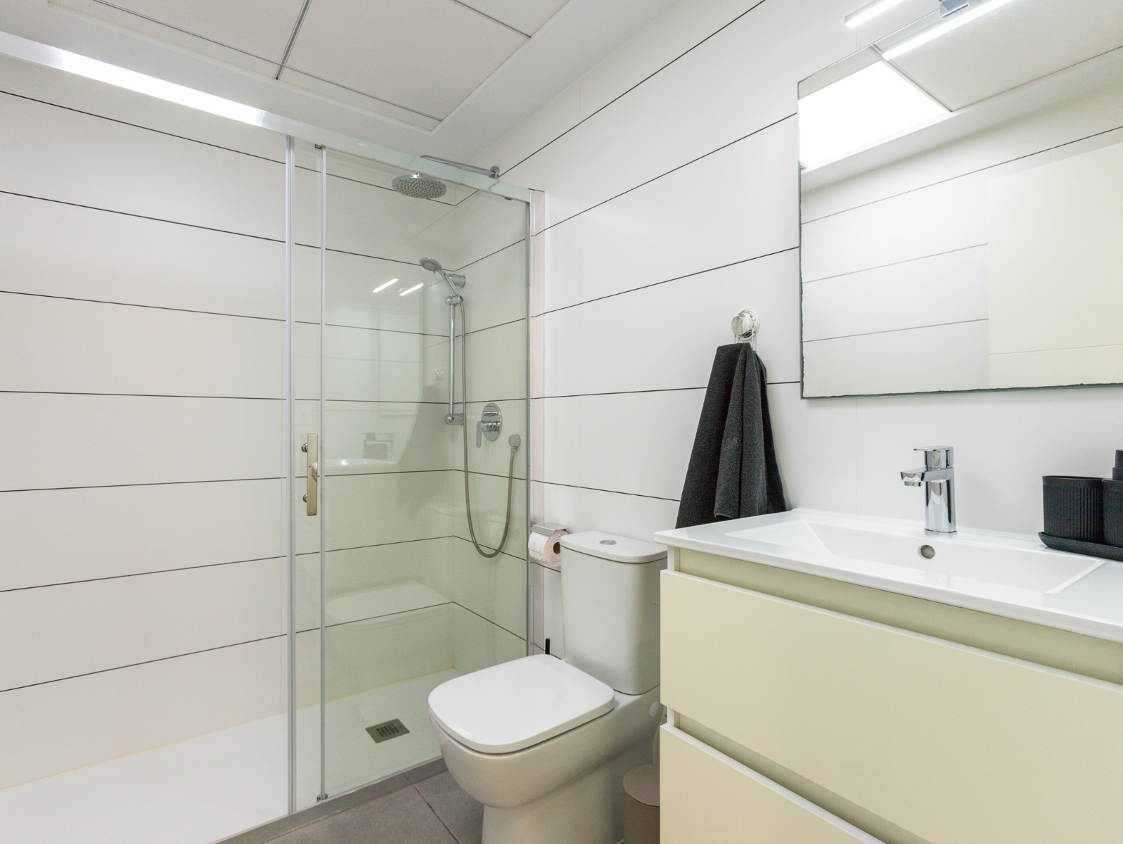 For sale - 2 Bedroom 2 Bathroom Apartment in Orihuela Costa - Costa Blanca  - Alicante