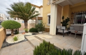 27-449-454-11-913/81142, 2 Bedroom 2 Bathroom Bungalow in Orihuela Costa