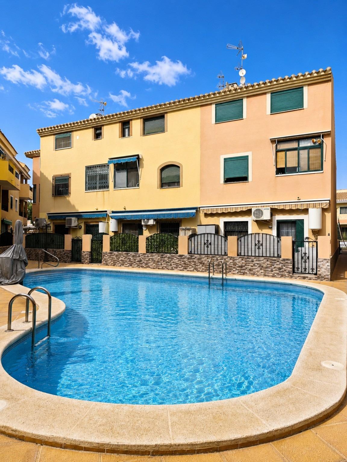 For sale - 2 Bedroom 1 Bathroom Apartment in Los Alcazares - Los Narejos-punta Calera  - Murcia