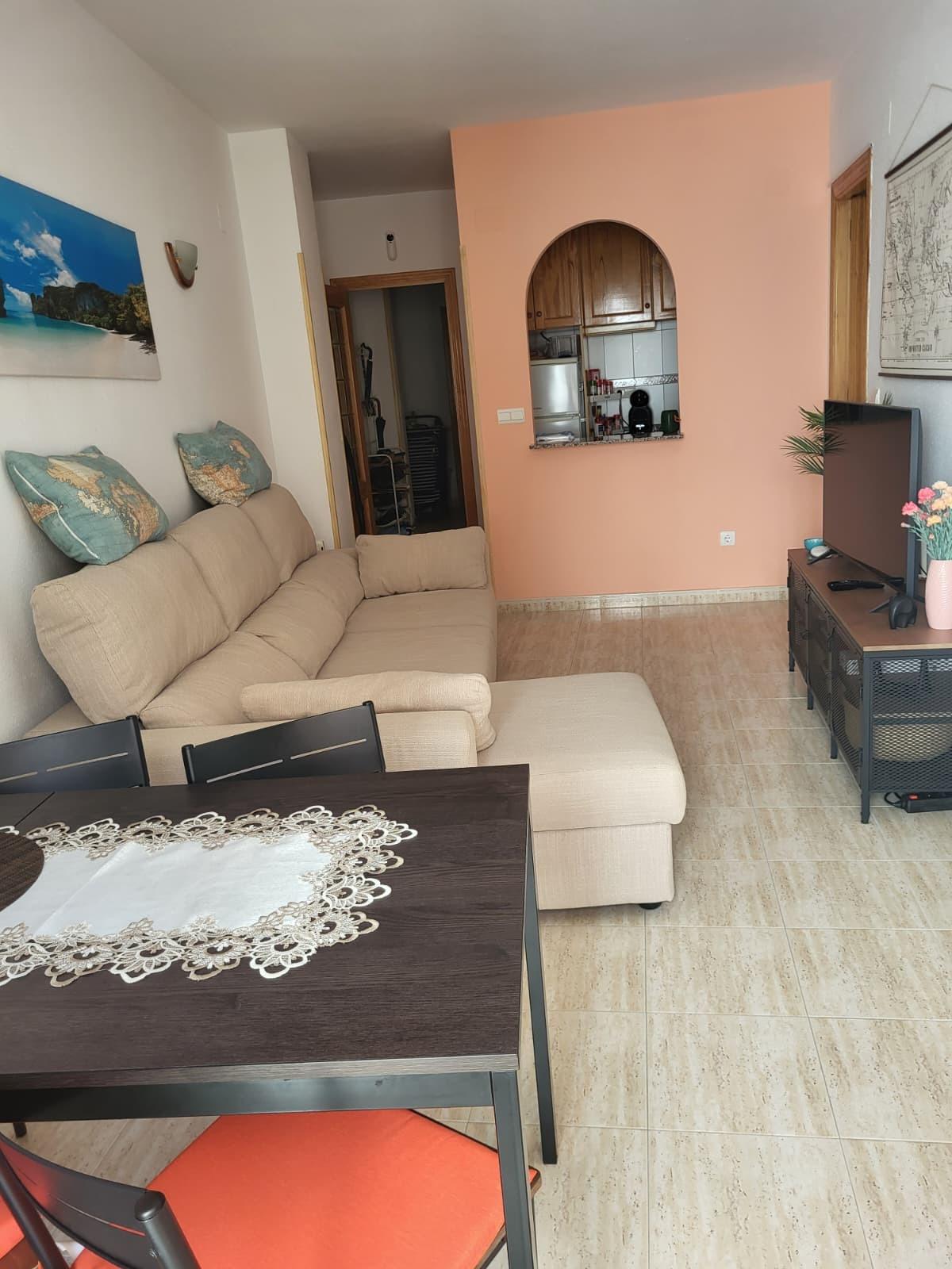 For sale - 3 Bedroom 1 Bathroom Apartment in Torrevieja - Estacion De Autobuses  - Alicante