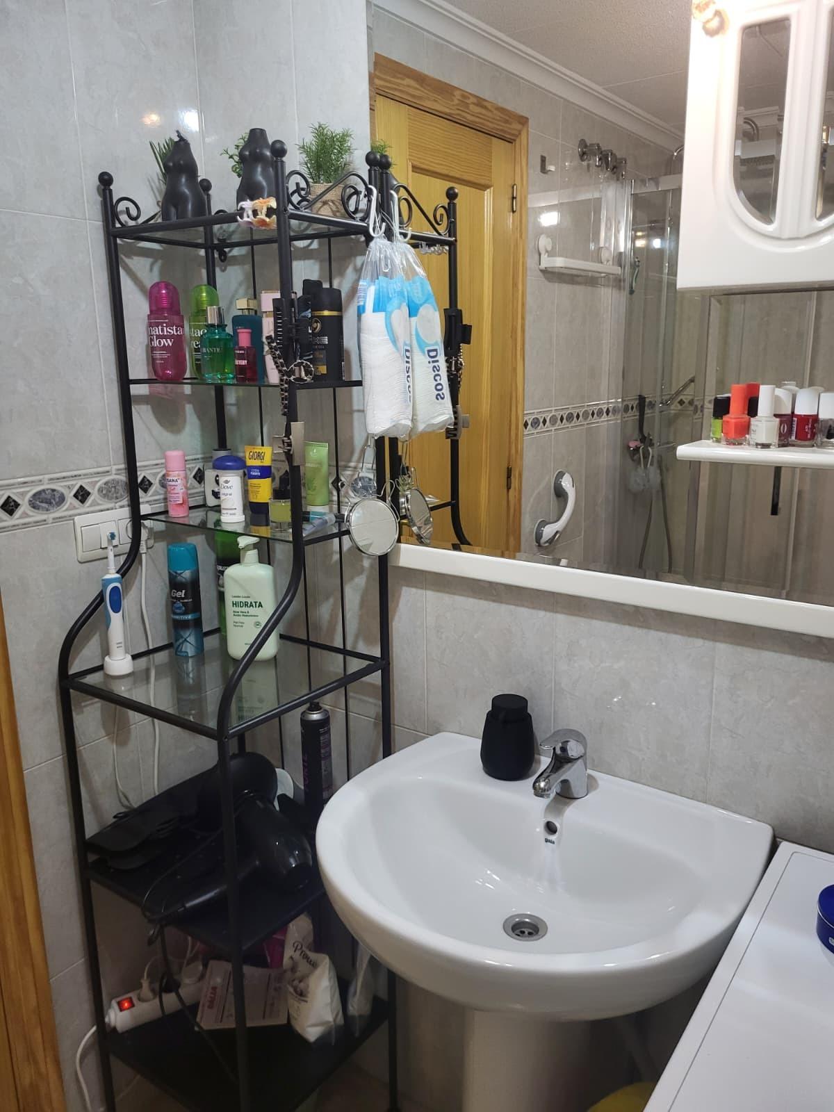 For sale - 3 Bedroom 1 Bathroom Apartment in Torrevieja - Estacion De Autobuses  - Alicante