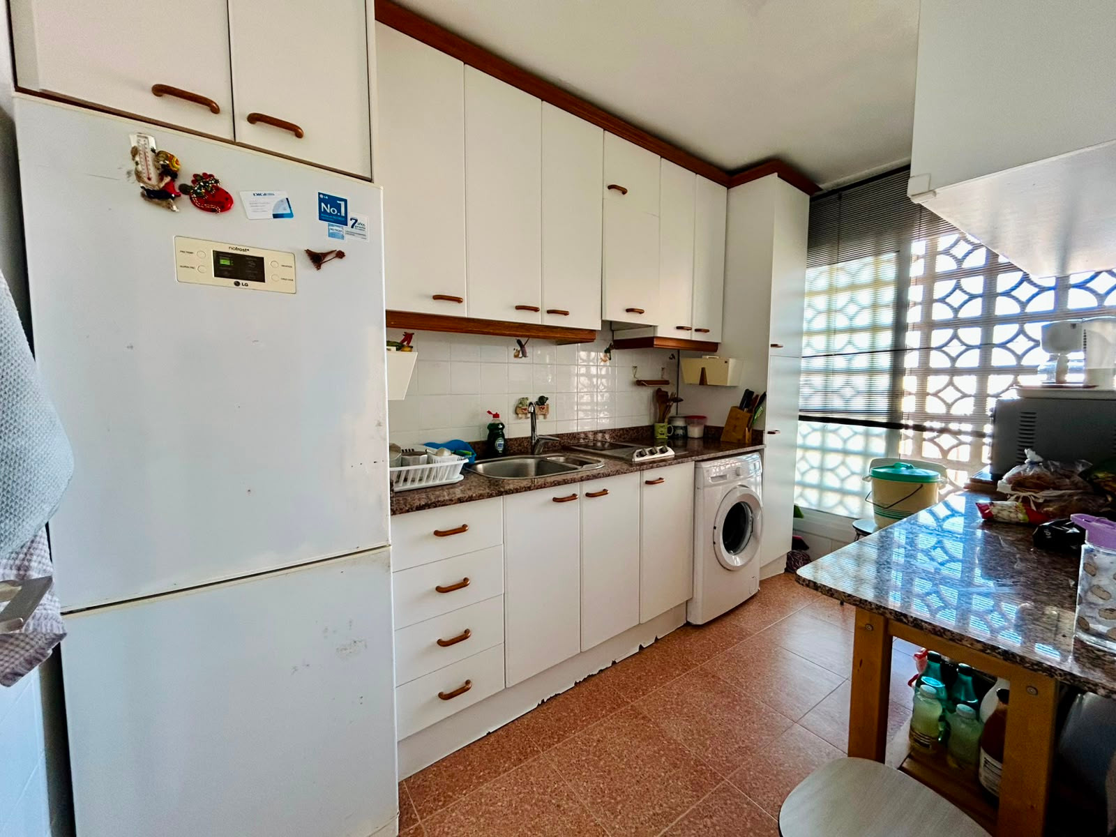For sale - 3 Bedroom 1 Bathroom Apartment in Torrevieja - Costa Blanca  - Alicante