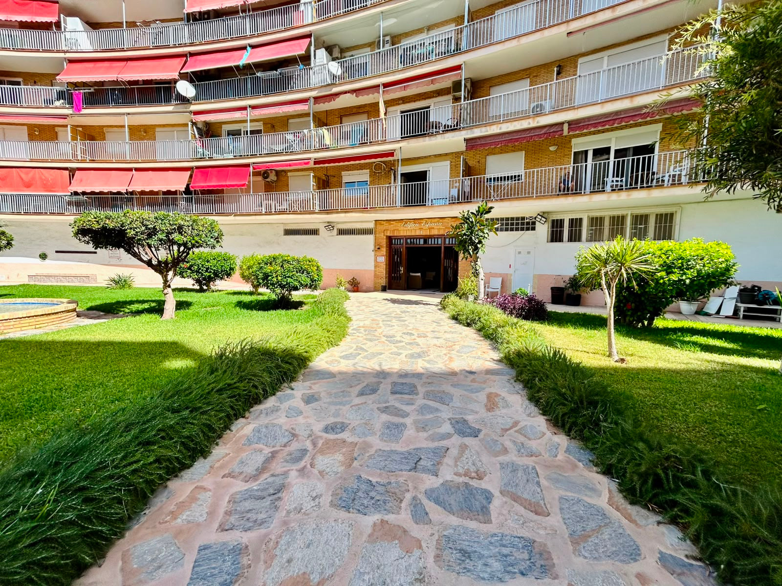For sale - 3 Bedroom 1 Bathroom Apartment in Torrevieja - Costa Blanca  - Alicante