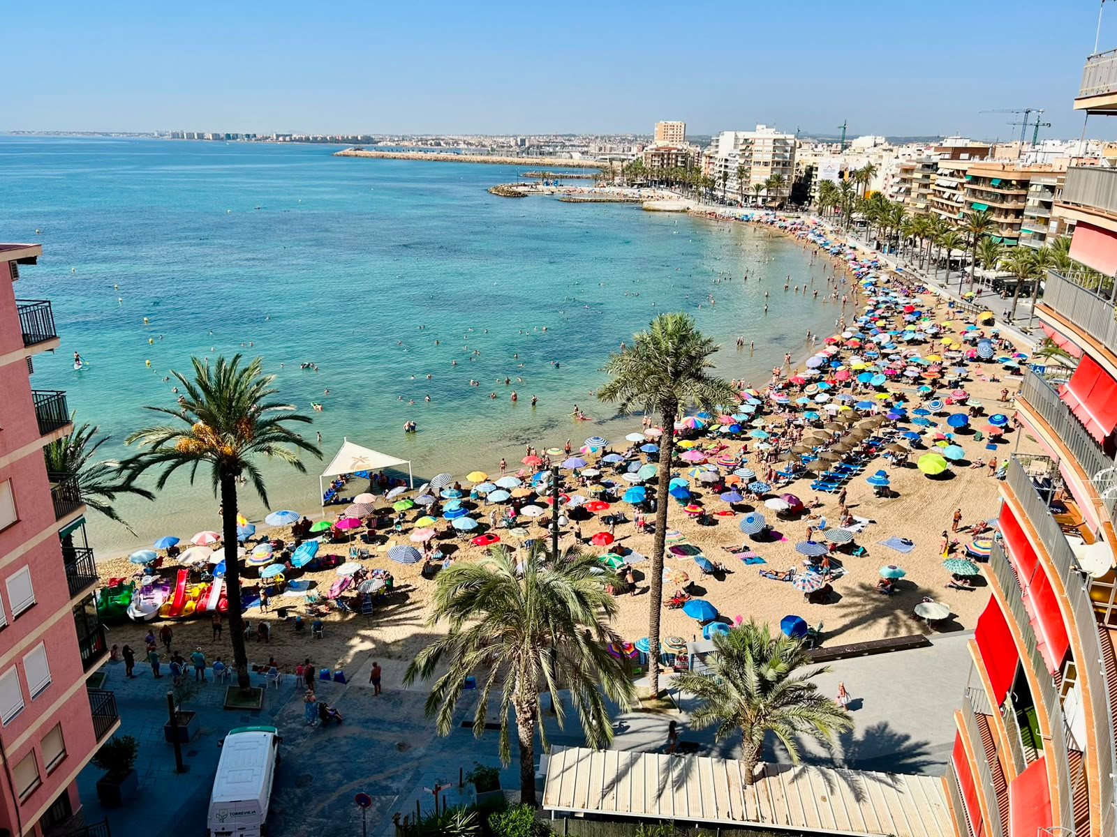 For sale - 3 Bedroom 1 Bathroom Apartment in Torrevieja - Costa Blanca  - Alicante