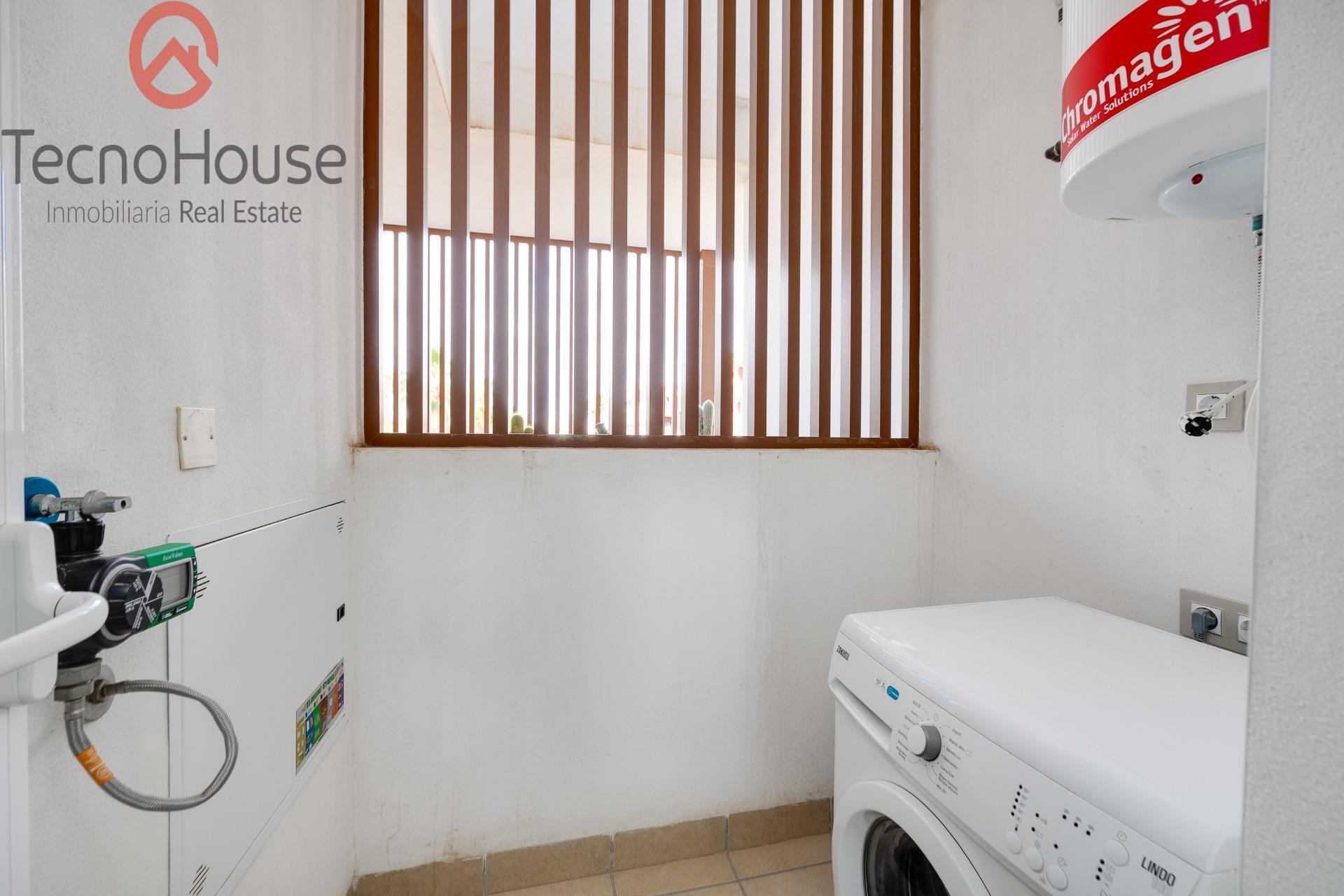 For sale - 2 Bedroom 1 Bathroom Apartment in Orihuela Costa - Lomas De Cabo Roig  - Alicante