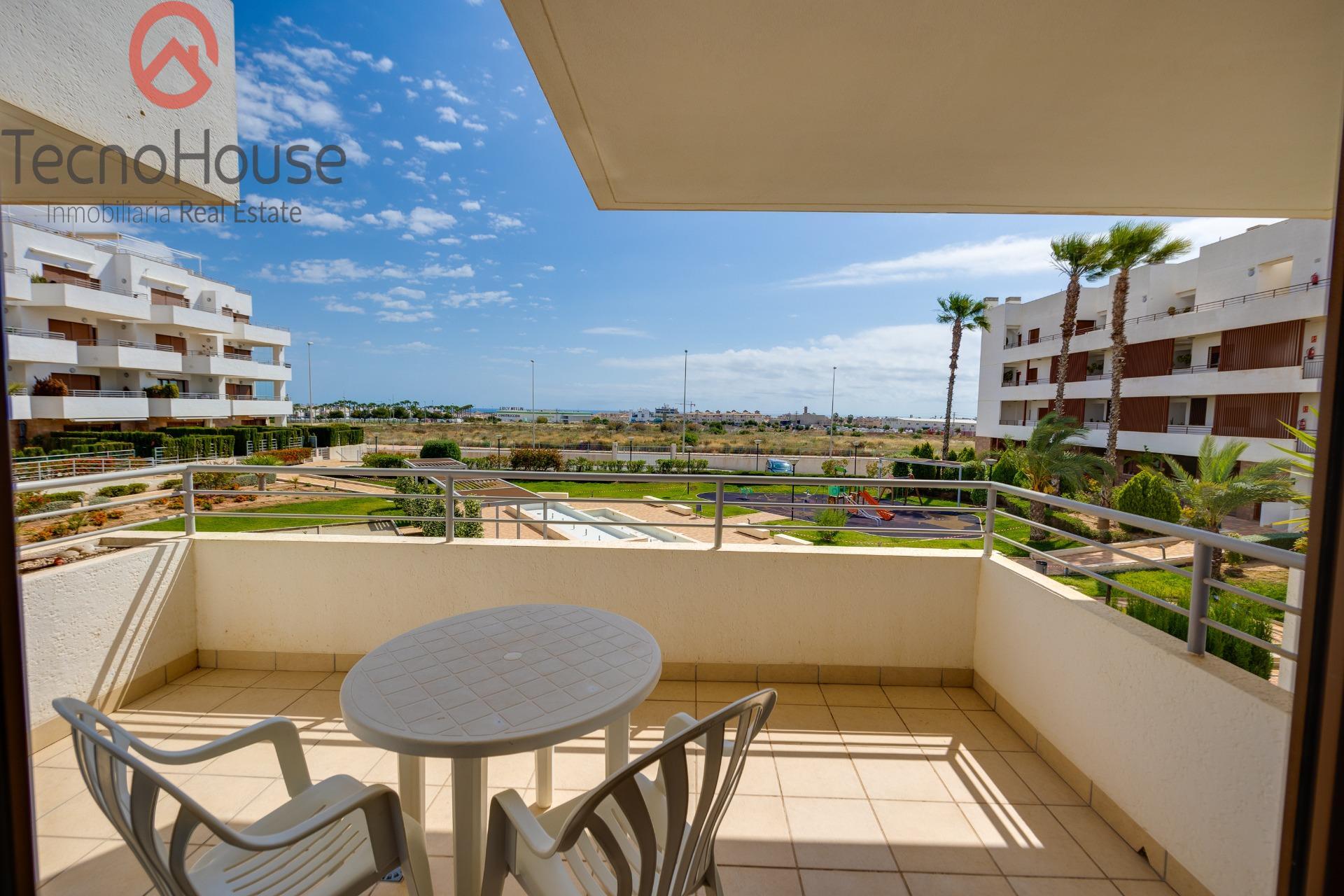 For sale - 2 Bedroom 1 Bathroom Apartment in Orihuela Costa - Lomas De Cabo Roig  - Alicante