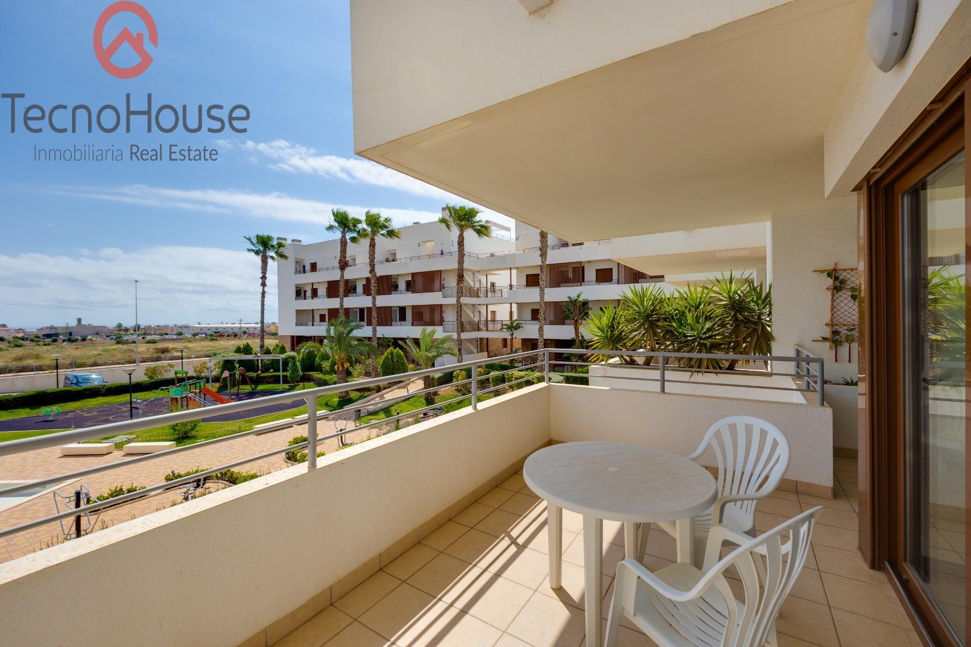 For sale - 2 Bedroom 1 Bathroom Apartment in Orihuela Costa - Lomas De Cabo Roig  - Alicante