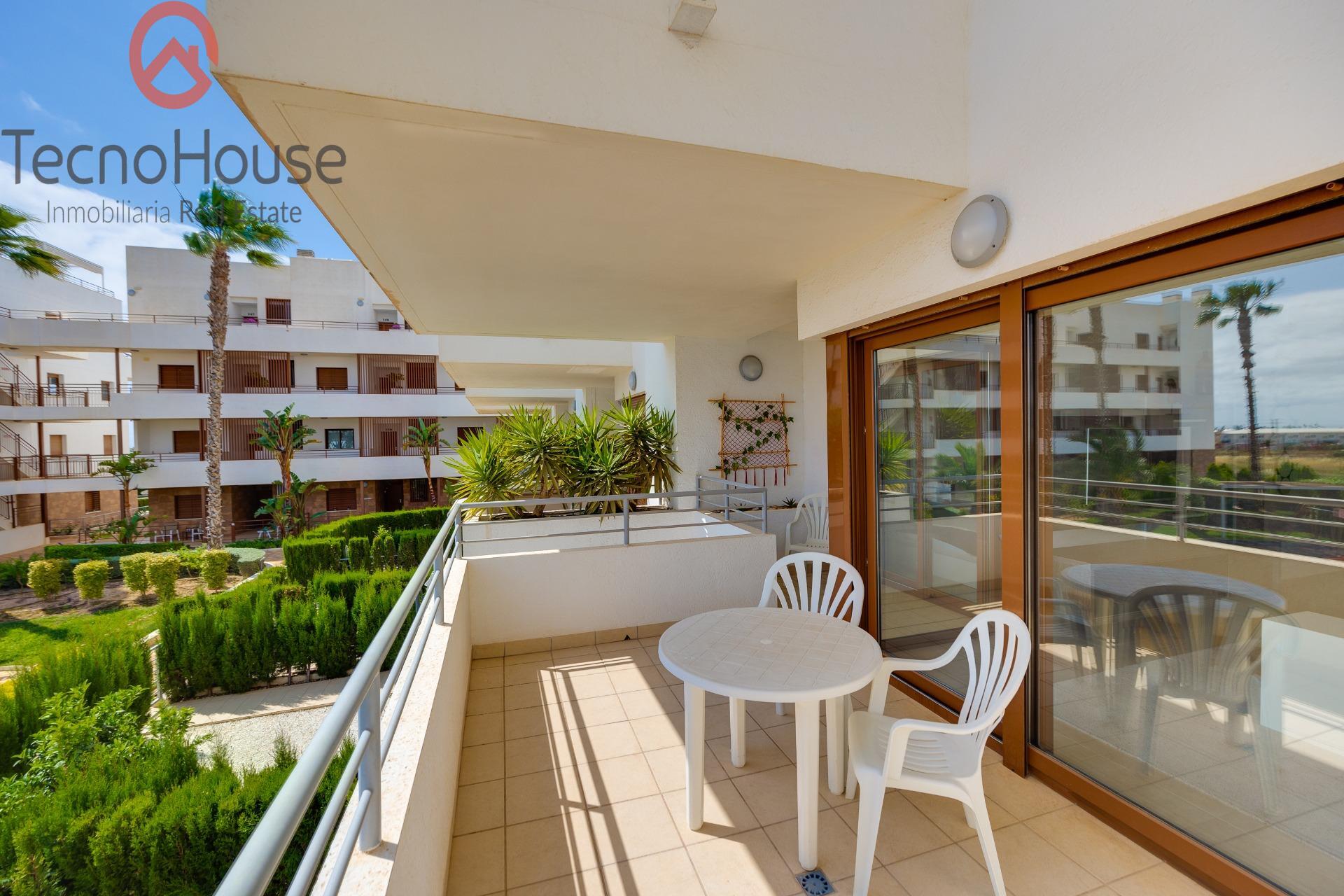 For sale - 2 Bedroom 1 Bathroom Apartment in Orihuela Costa - Lomas De Cabo Roig  - Alicante