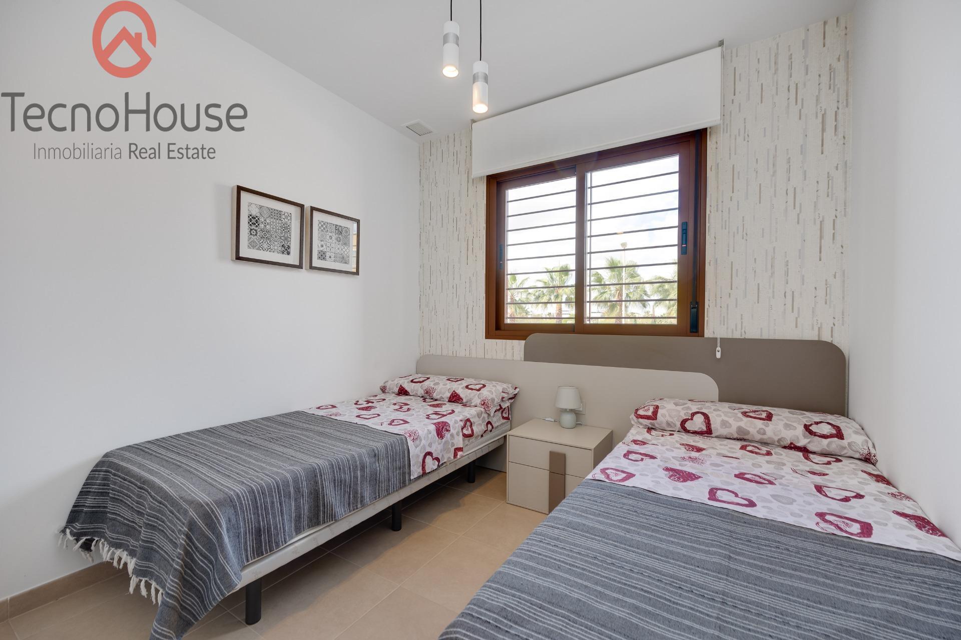 For sale - 2 Bedroom 1 Bathroom Apartment in Orihuela Costa - Lomas De Cabo Roig  - Alicante