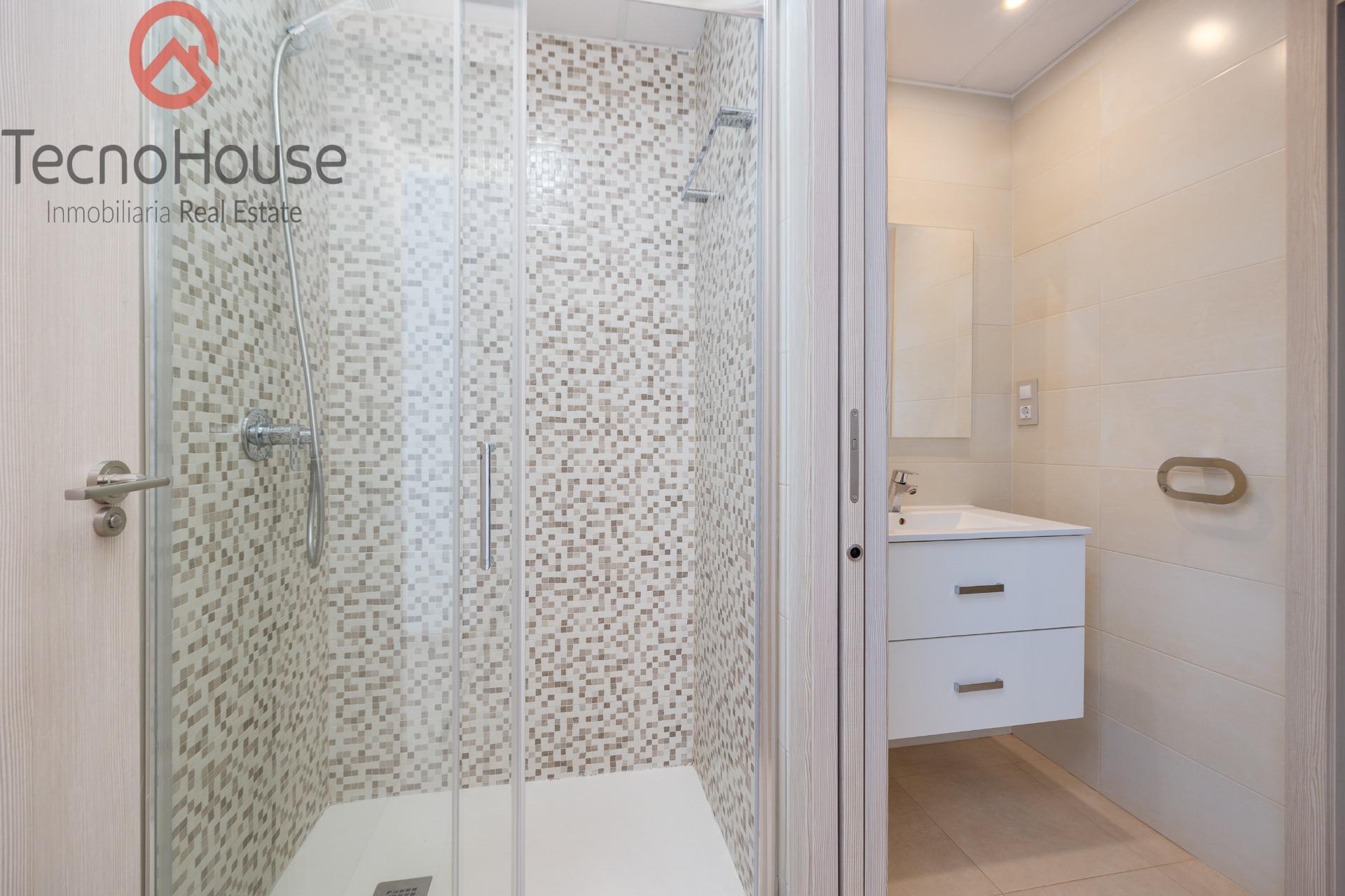 For sale - 2 Bedroom 1 Bathroom Apartment in Orihuela Costa - Lomas De Cabo Roig  - Alicante