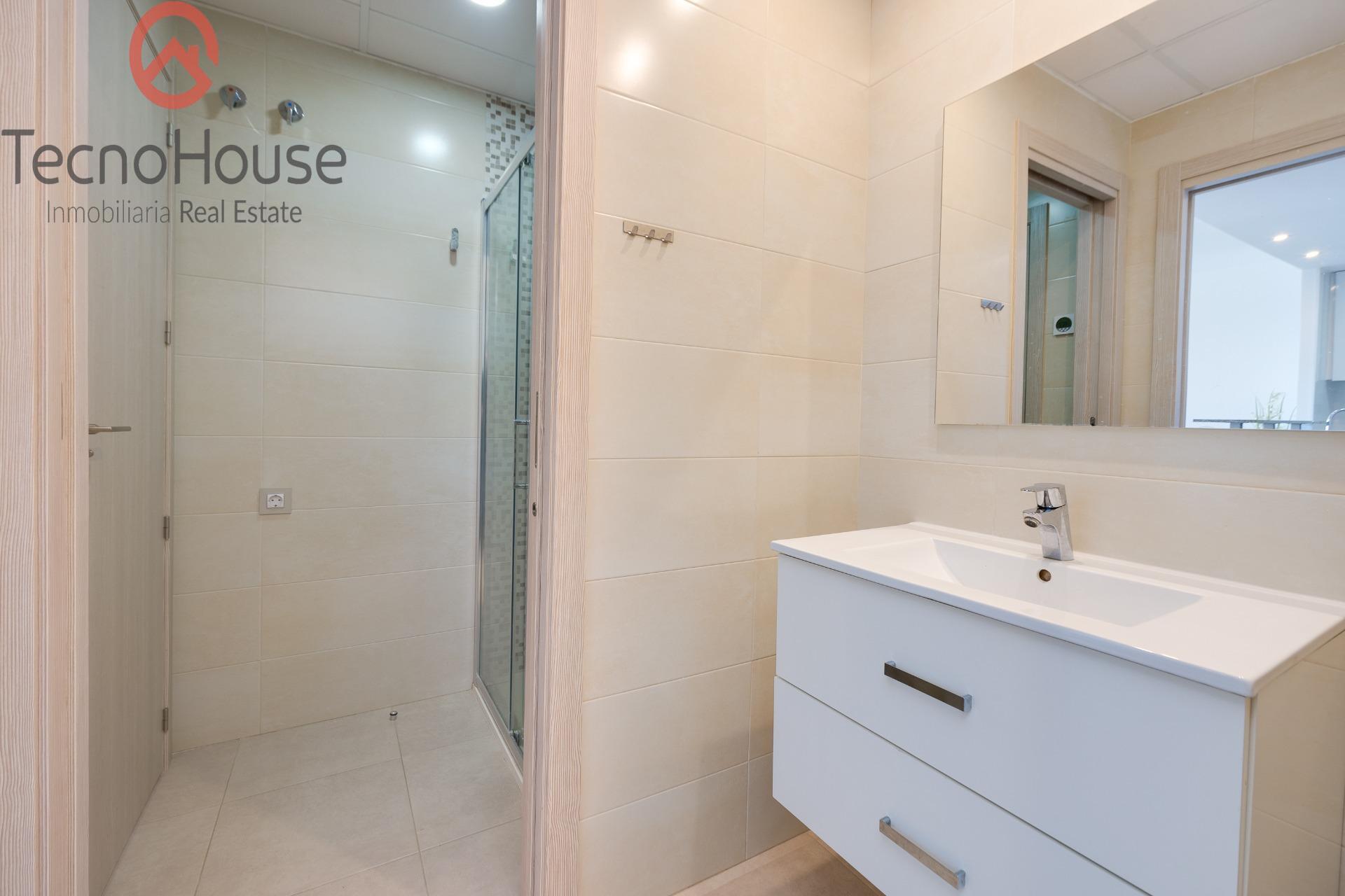 For sale - 2 Bedroom 1 Bathroom Apartment in Orihuela Costa - Lomas De Cabo Roig  - Alicante