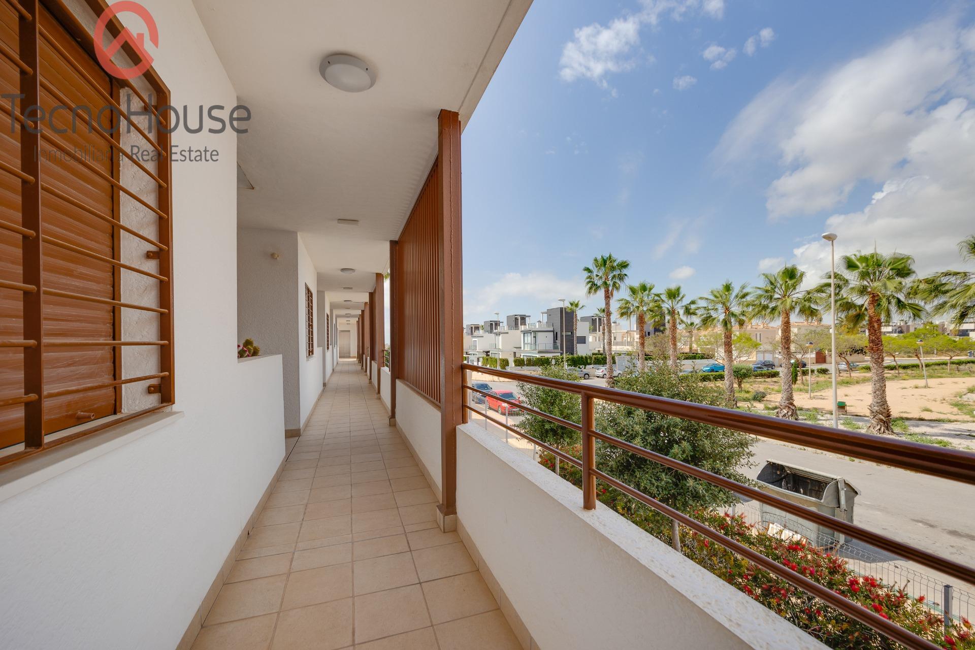For sale - 2 Bedroom 1 Bathroom Apartment in Orihuela Costa - Lomas De Cabo Roig  - Alicante