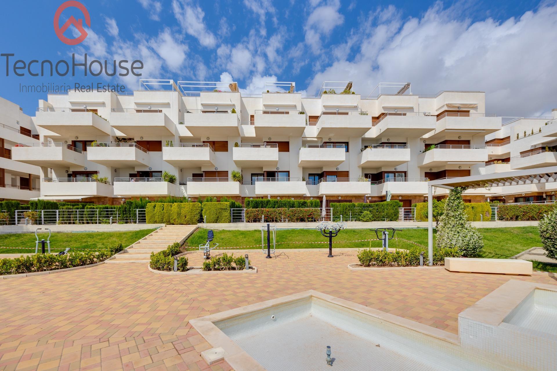 For sale - 2 Bedroom 1 Bathroom Apartment in Orihuela Costa - Lomas De Cabo Roig  - Alicante