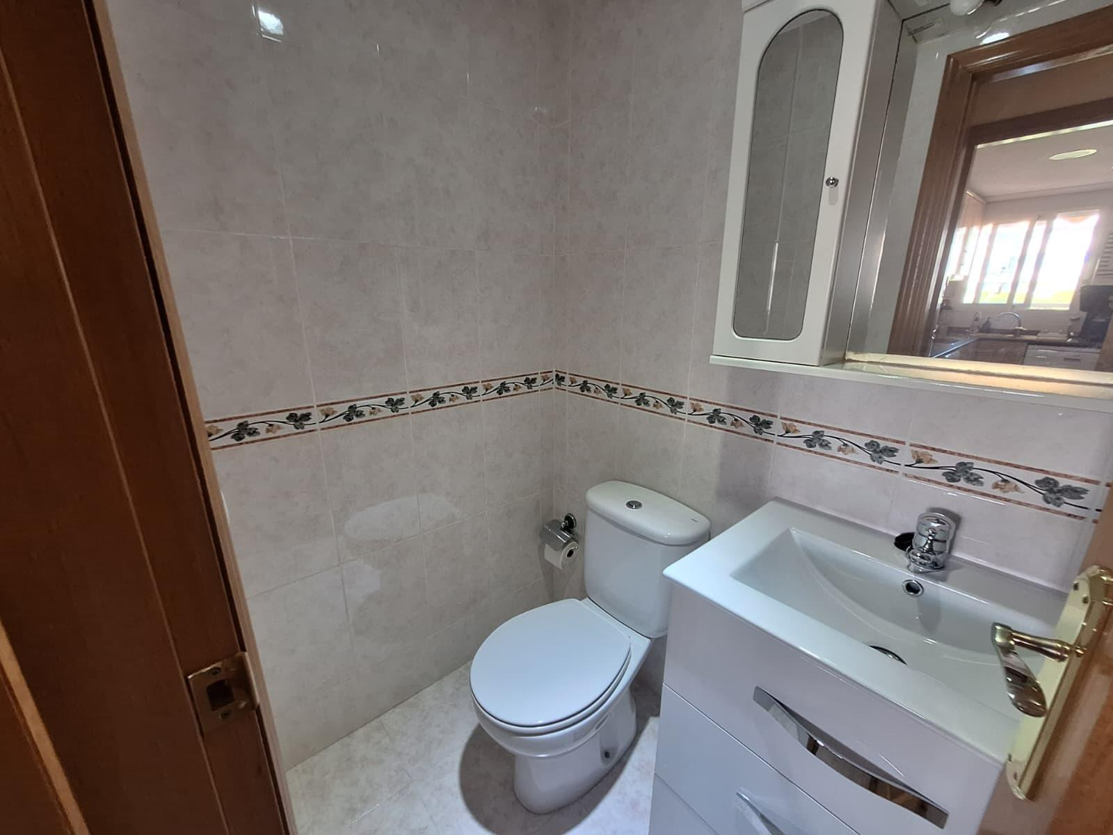 For sale - 2 Bedroom 1 Bathroom Apartment in Torrevieja - Playa Del Cura  - Alicante