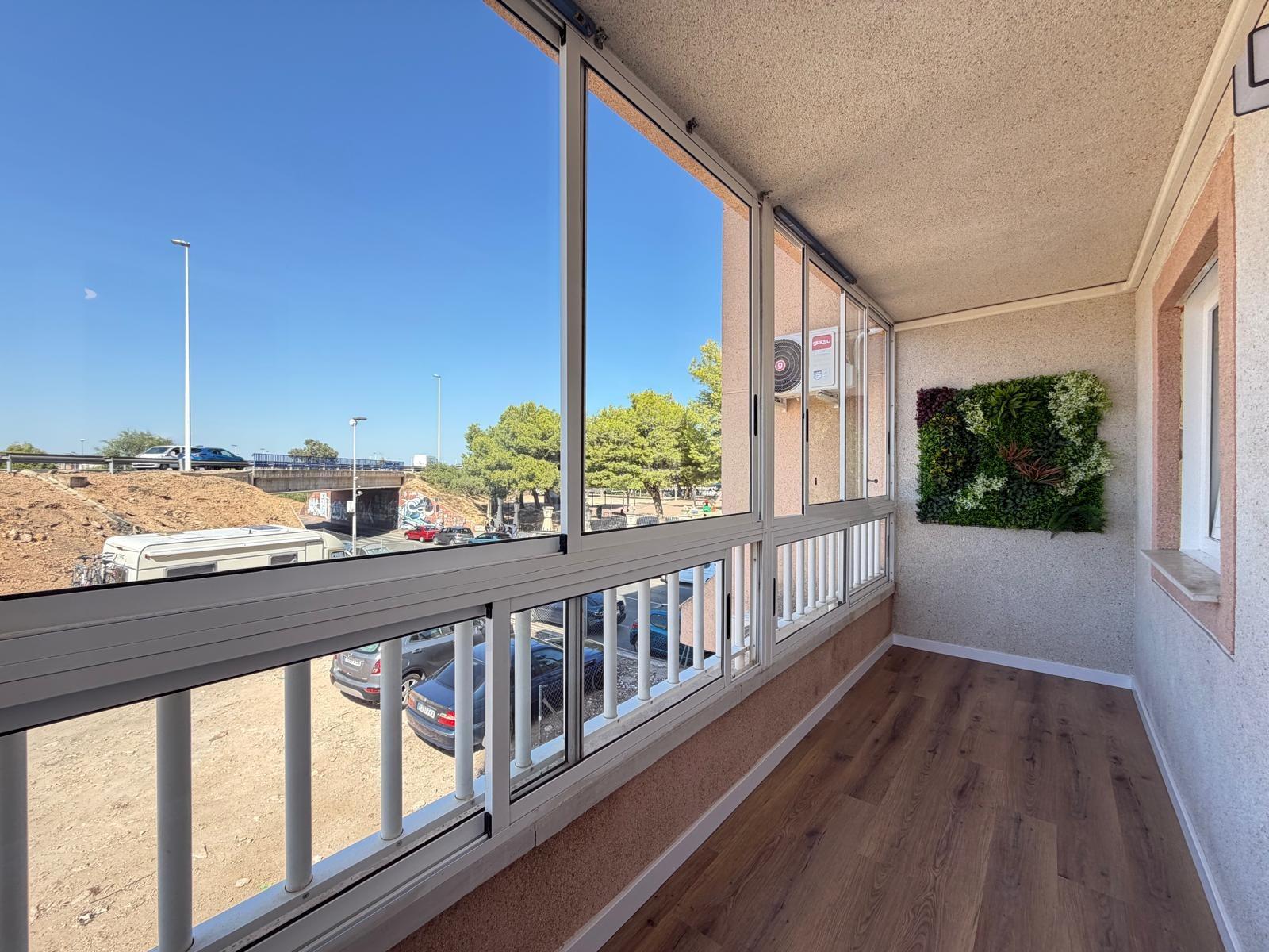 For sale - 3 Bedroom 2 Bathroom Apartment in Torrevieja - PARQUE DE LAS NACIONES  - Alicante