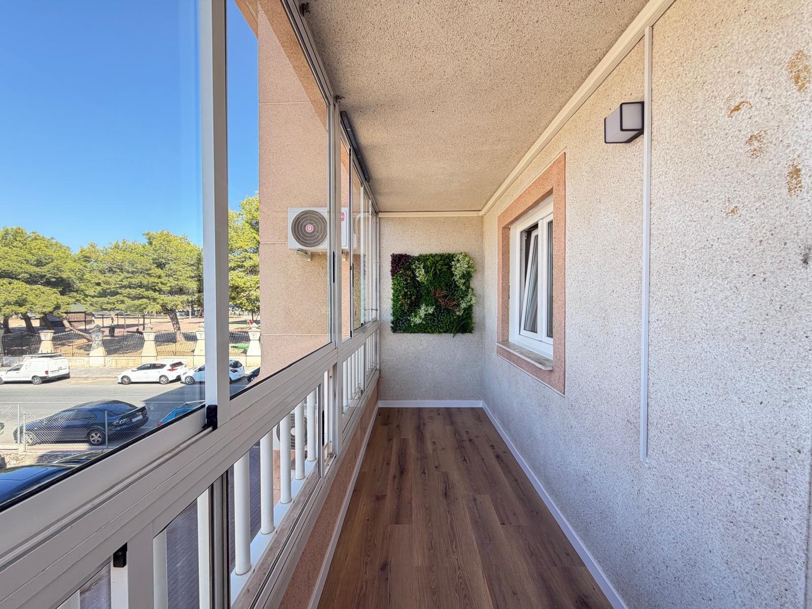 For sale - 3 Bedroom 2 Bathroom Apartment in Torrevieja - PARQUE DE LAS NACIONES  - Alicante