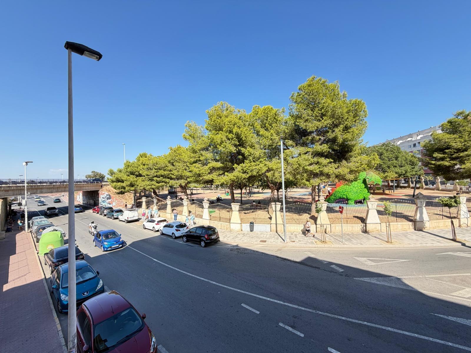 For sale - 3 Bedroom 2 Bathroom Apartment in Torrevieja - PARQUE DE LAS NACIONES  - Alicante