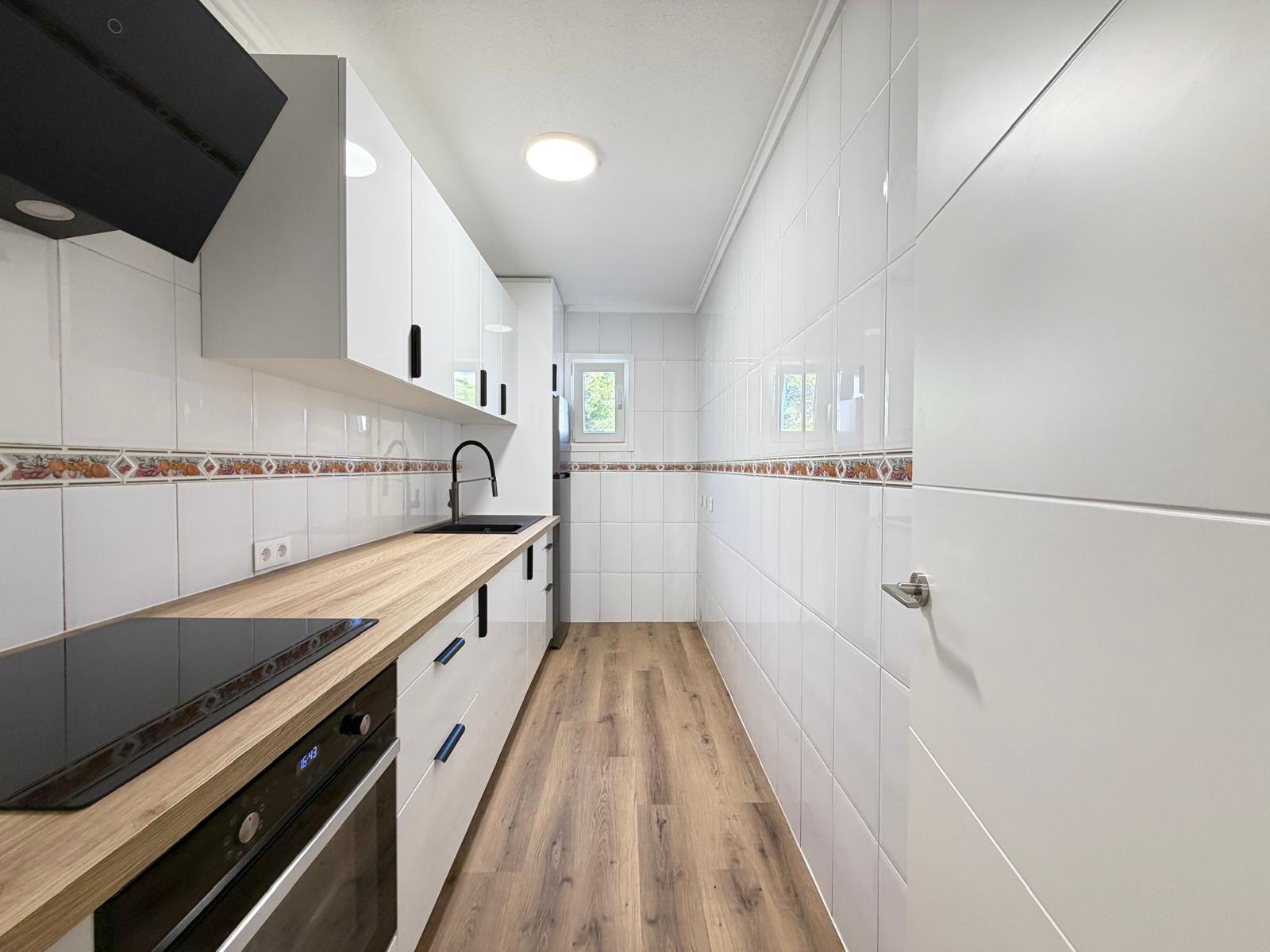 For sale - 3 Bedroom 2 Bathroom Apartment in Torrevieja - PARQUE DE LAS NACIONES  - Alicante
